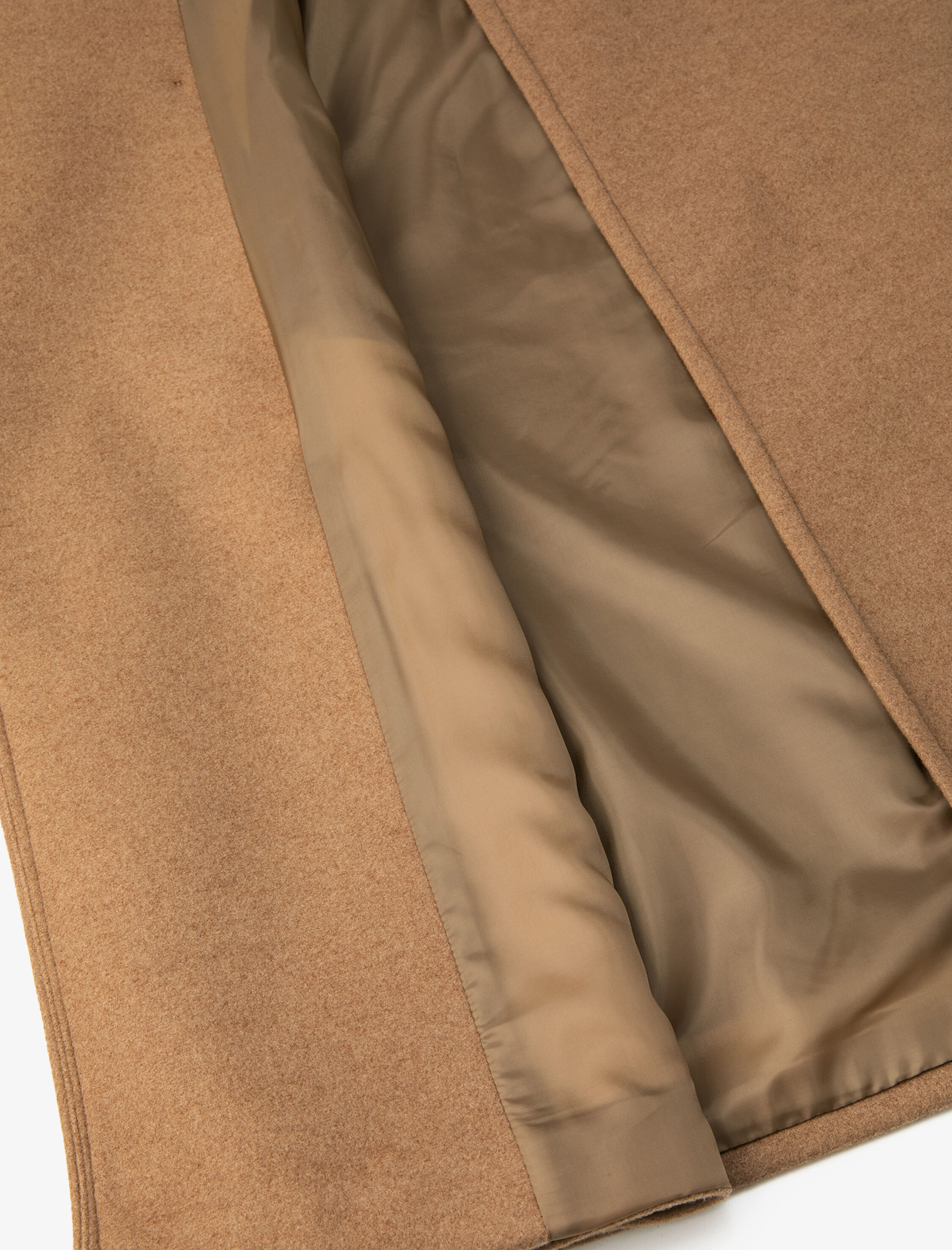   Oversize Kaşe Kaban Düğmeli Cep Detaylı