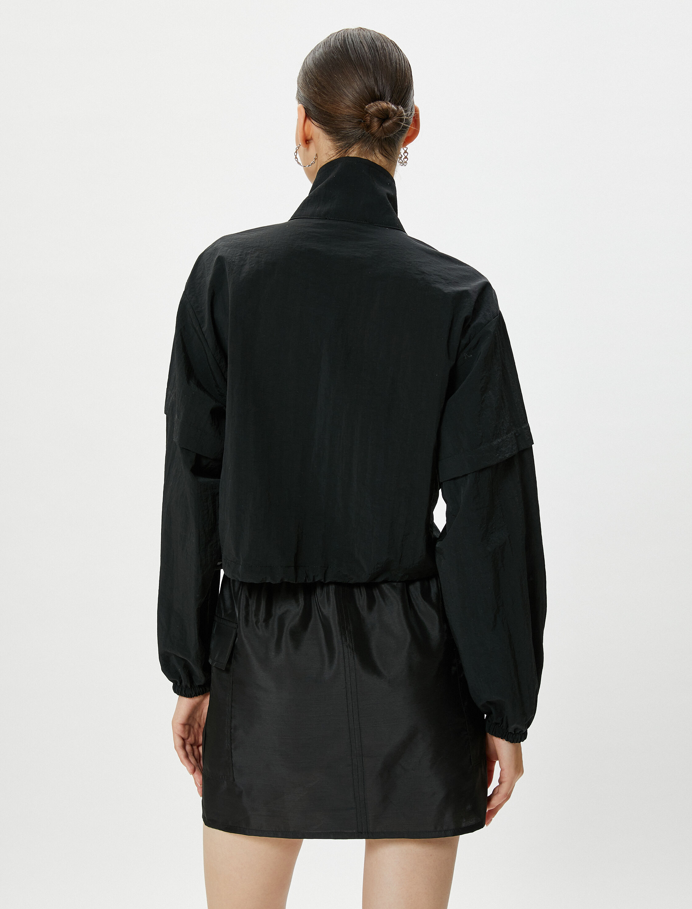   Fermuarlı Paraşüt Mevsimlik Ceket Dik Yaka Kapaklı Çift Cep Detaylı