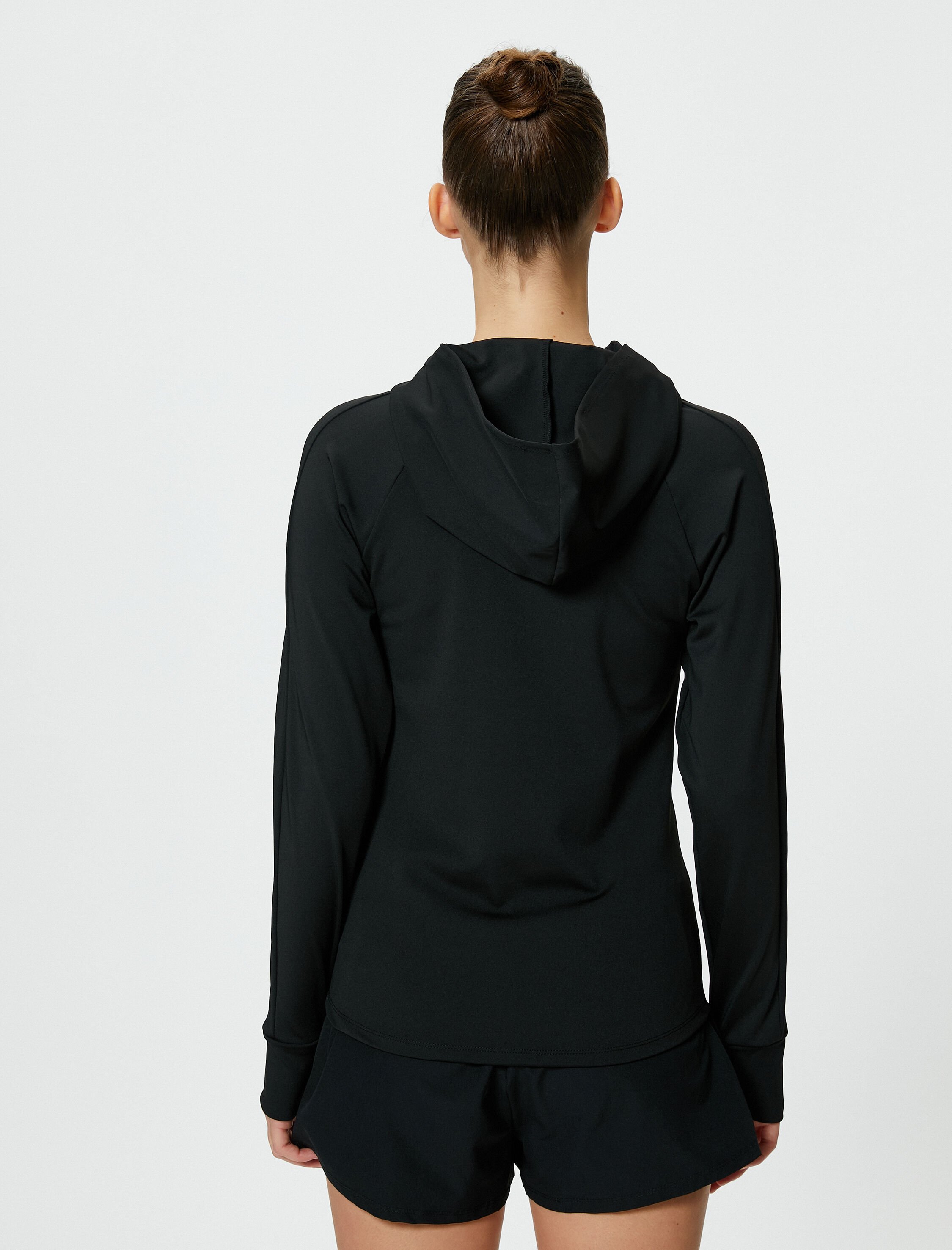   Spor Dik Yaka Kapşonlu Sweatshirt Esnek Slim Fit Reflektör Detaylı