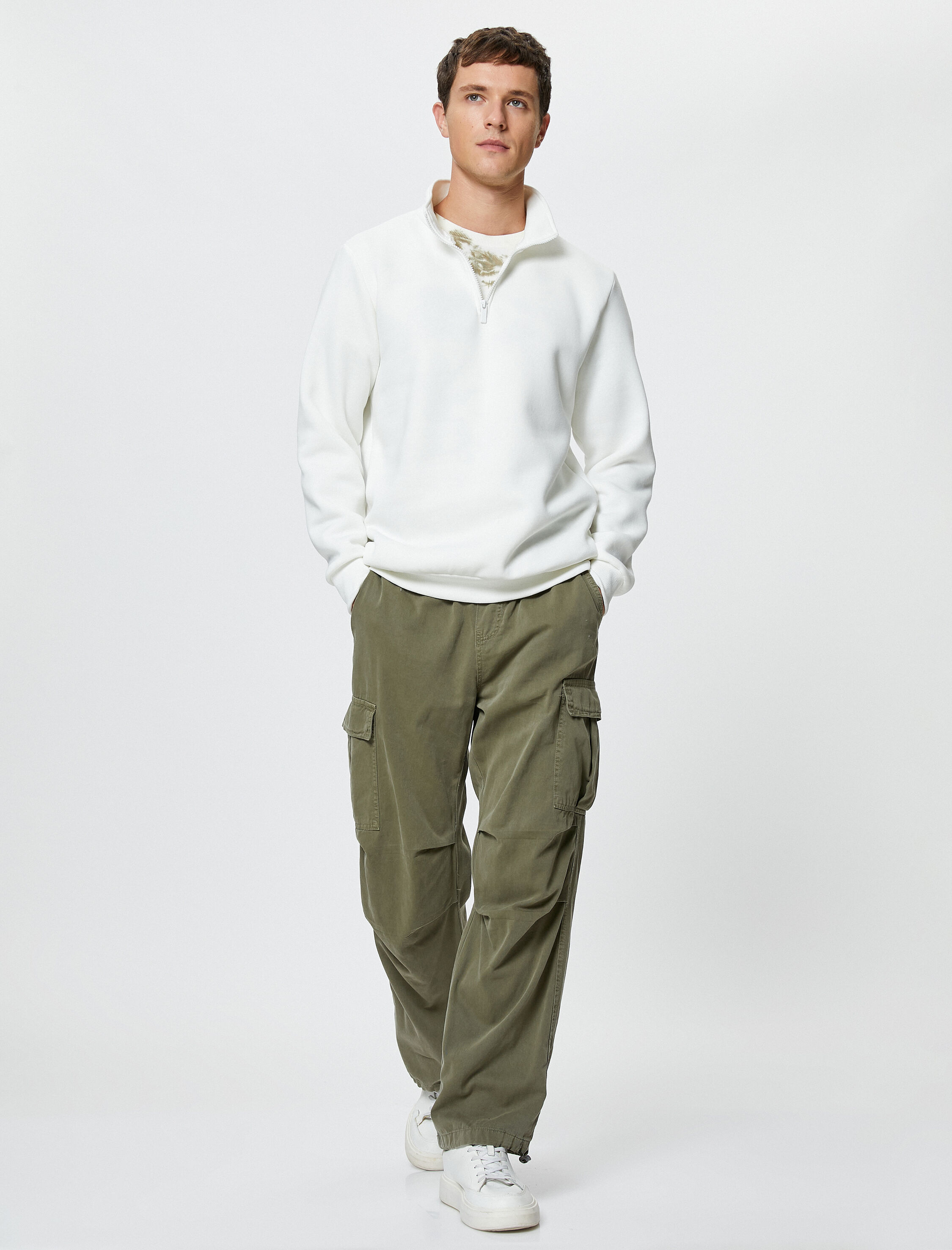 Koton Erkek Yarım Fermuarlı Sweatshirt Basic Dik Yaka Ribanalı Uzun Kollu