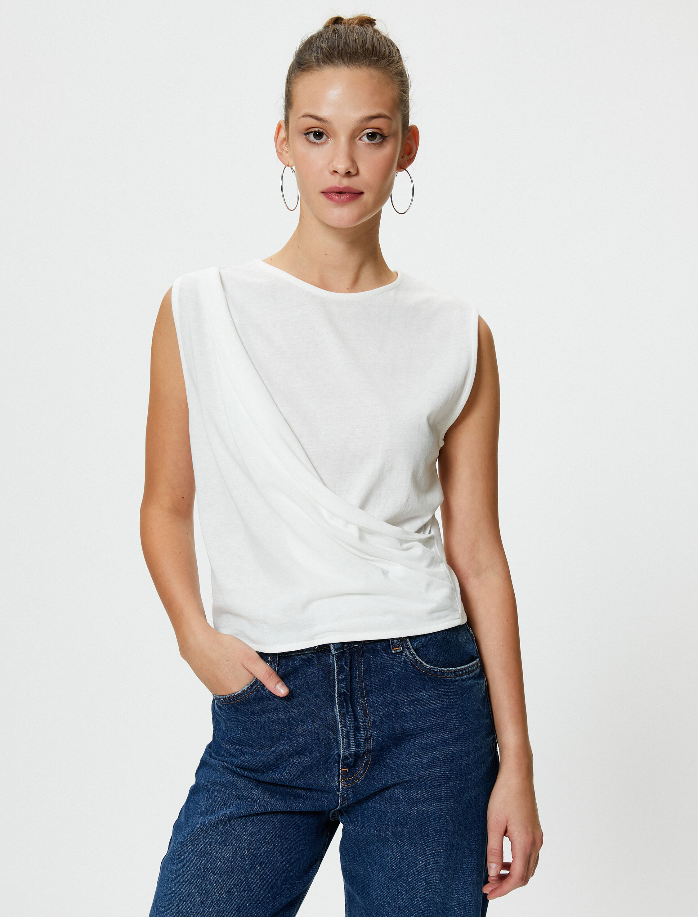   Kolsuz Tişört Drape Detaylı Yuvarlak Yaka Pamuklu