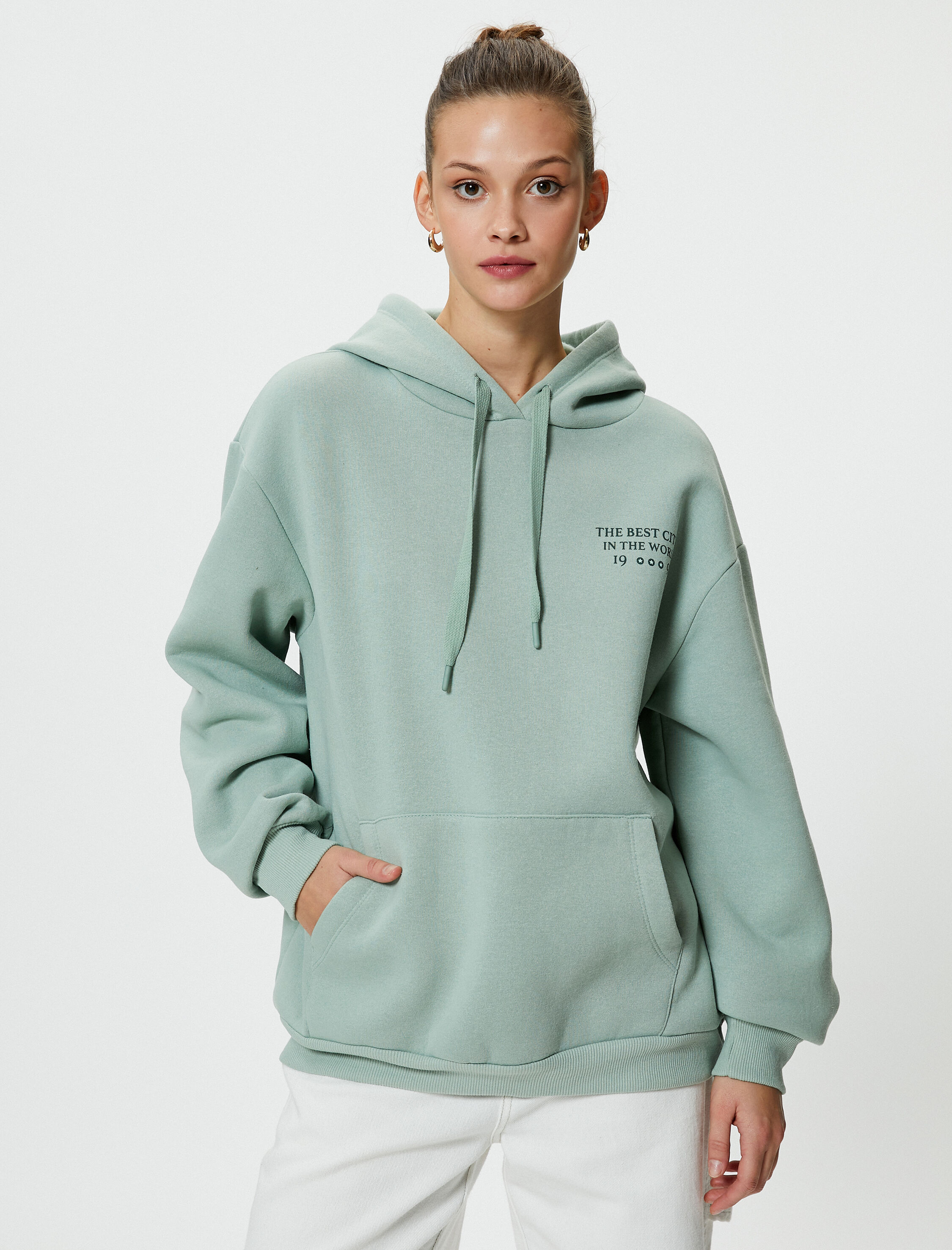   Kapşonlu Sweatshirt Arkası Baskılı Şardonlu Rahat Kalıp Cepli