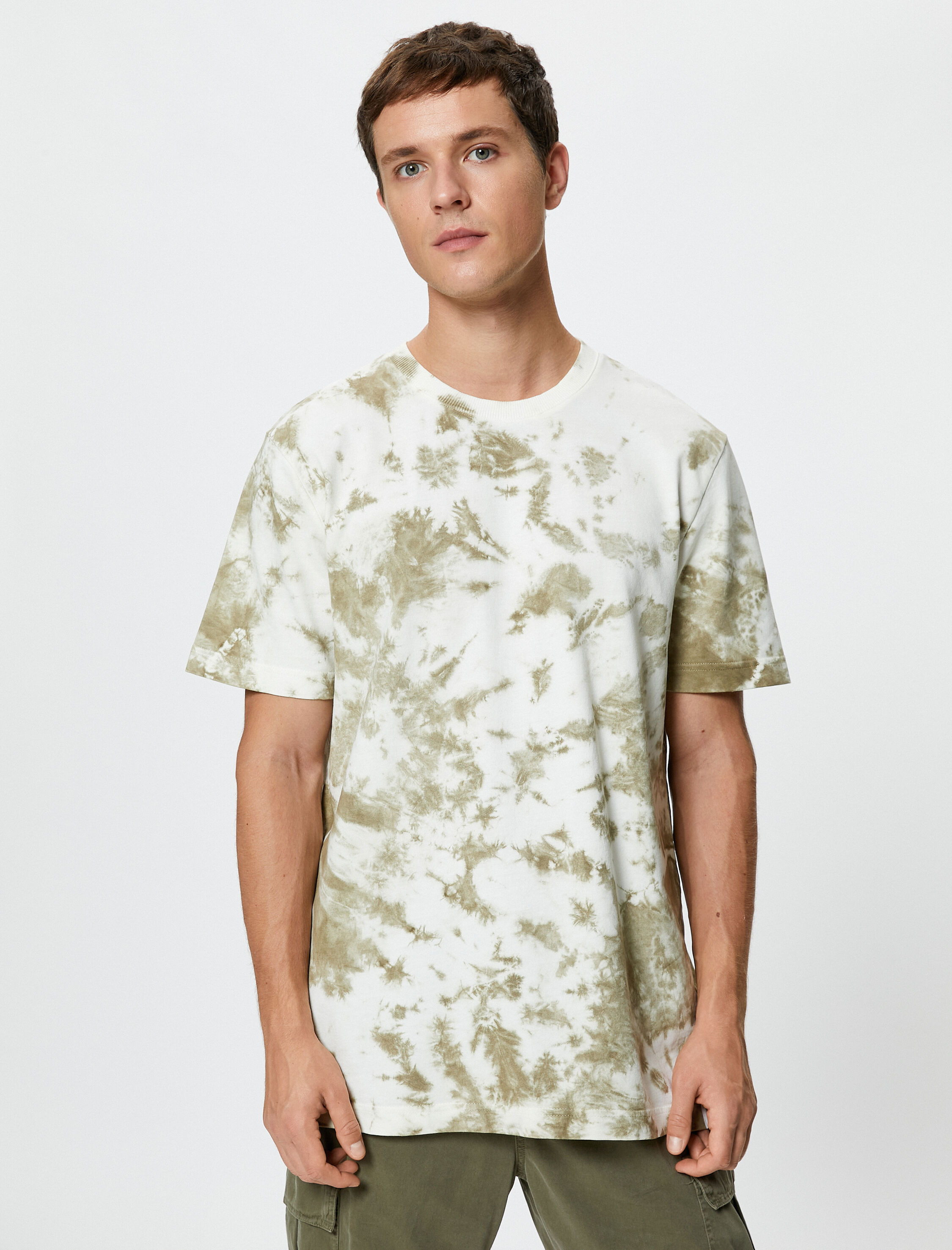   Bisiklet Yaka Tişört Batik Görünümlü Kısa Kollu Pamuklu