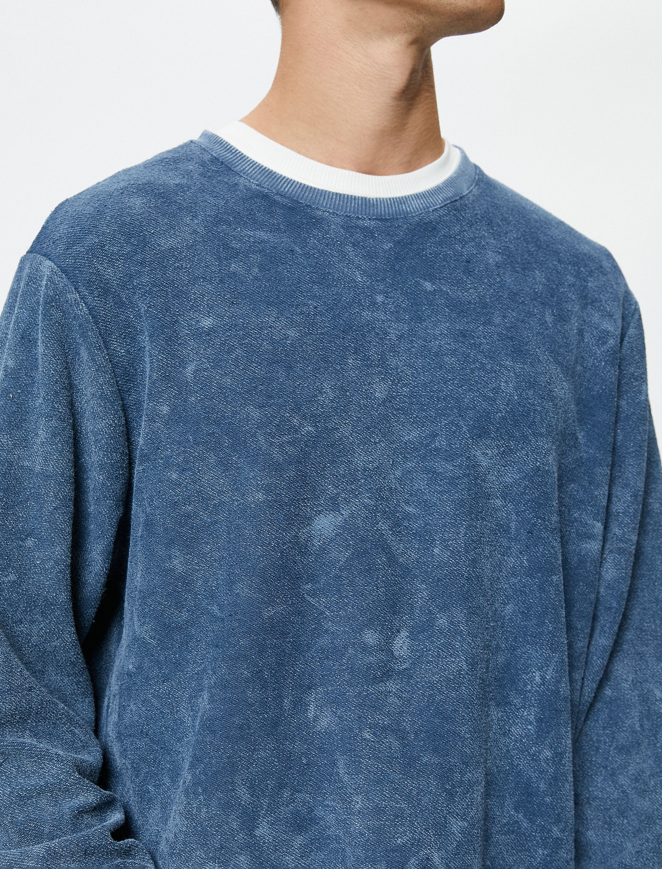   Yıkamalı Sweat Bisiklet Yaka Batik Görünümlü Uzun Kollu Pamuklu