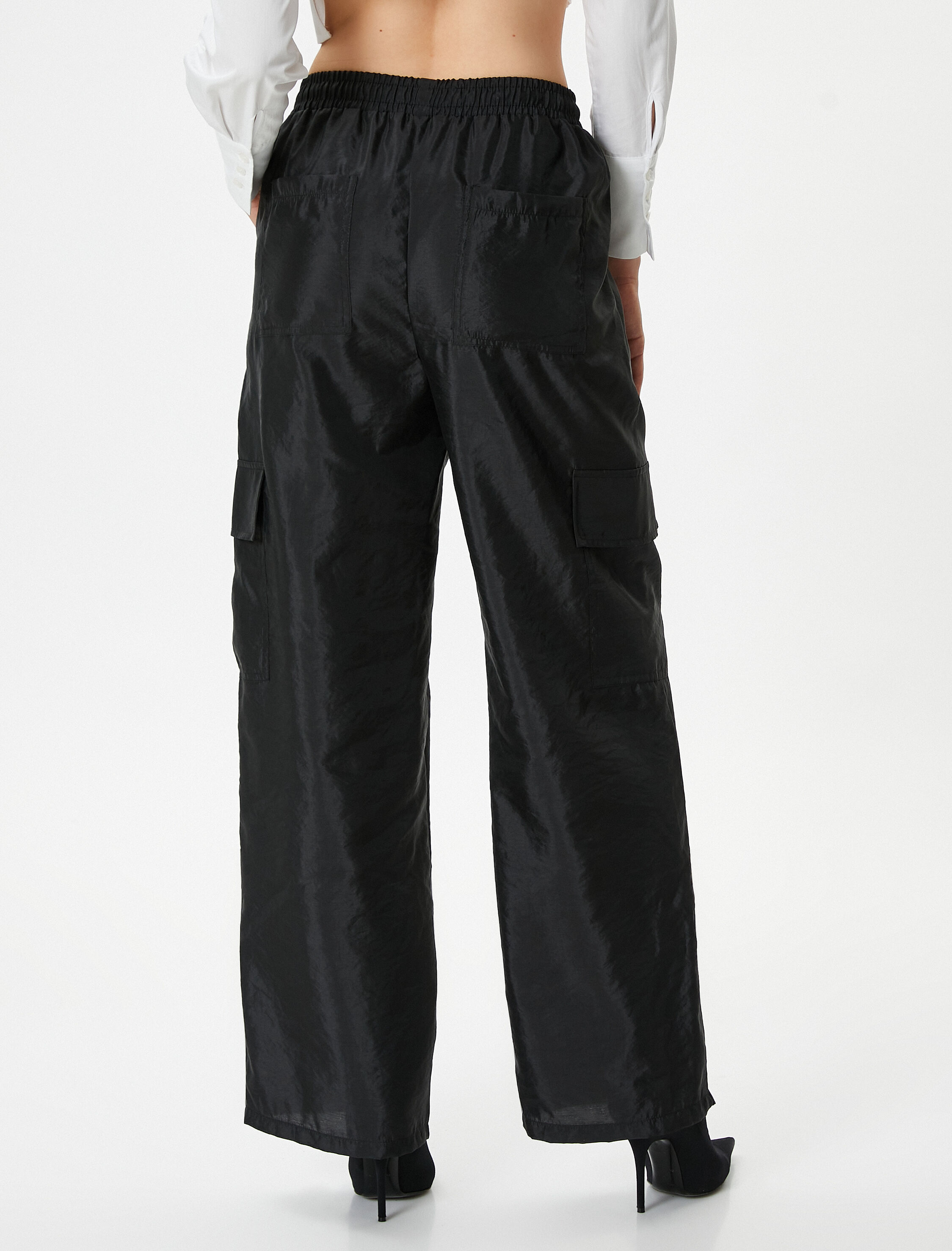   Paraşüt Pantolon Düz Paça Kargo Cepli Beli Bağcıklı