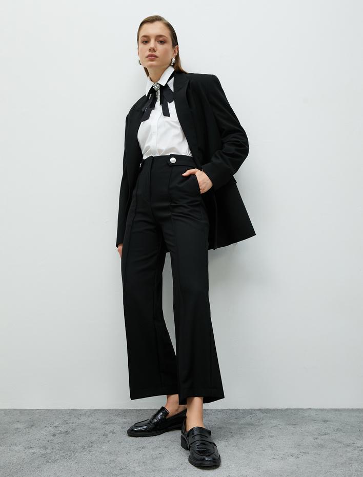  Kumaş Pantolon Crop Bol Paça Düğmeli Cep Detaylı