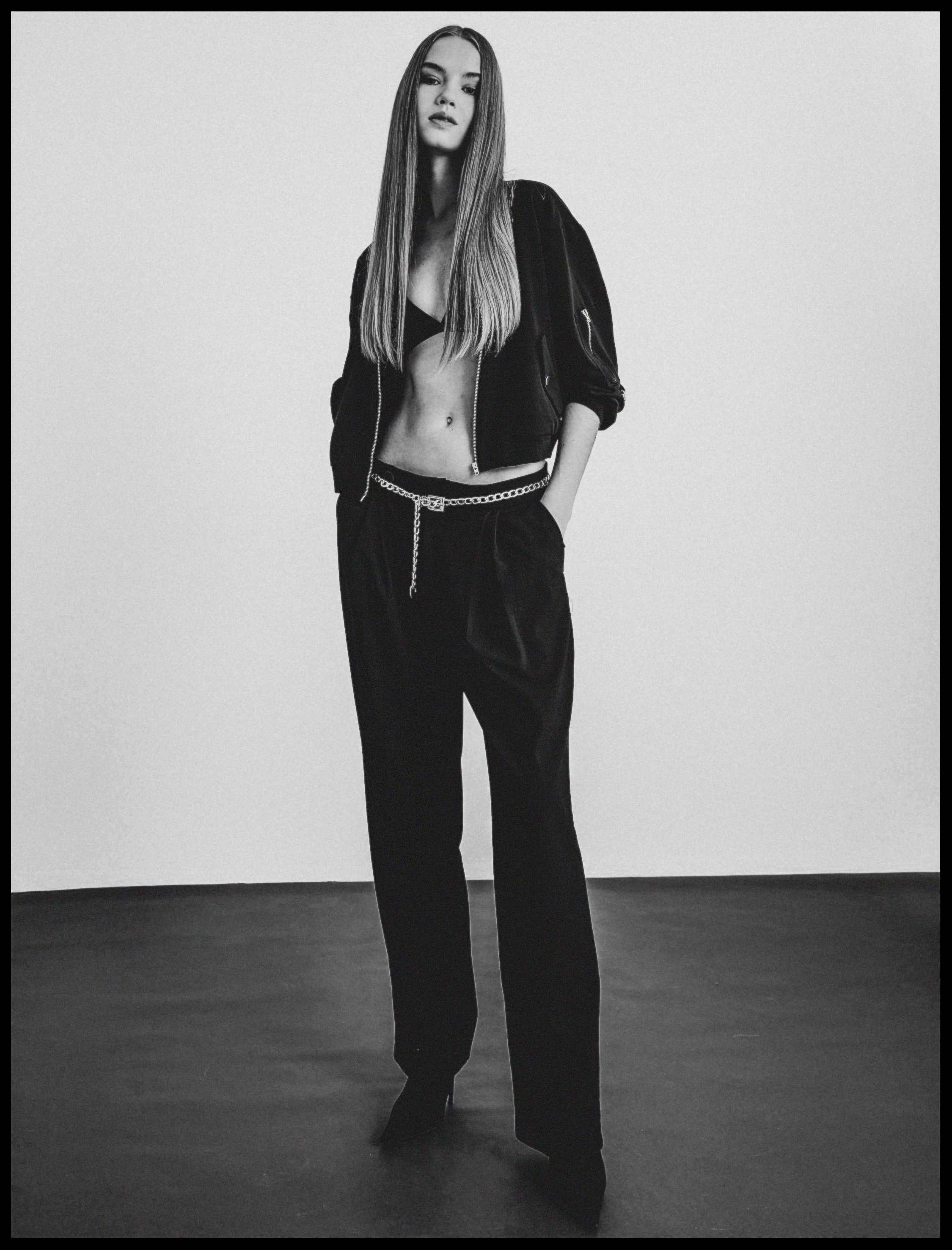   Kumaş Pantolon Düz Paça Piliseli Düğmeli