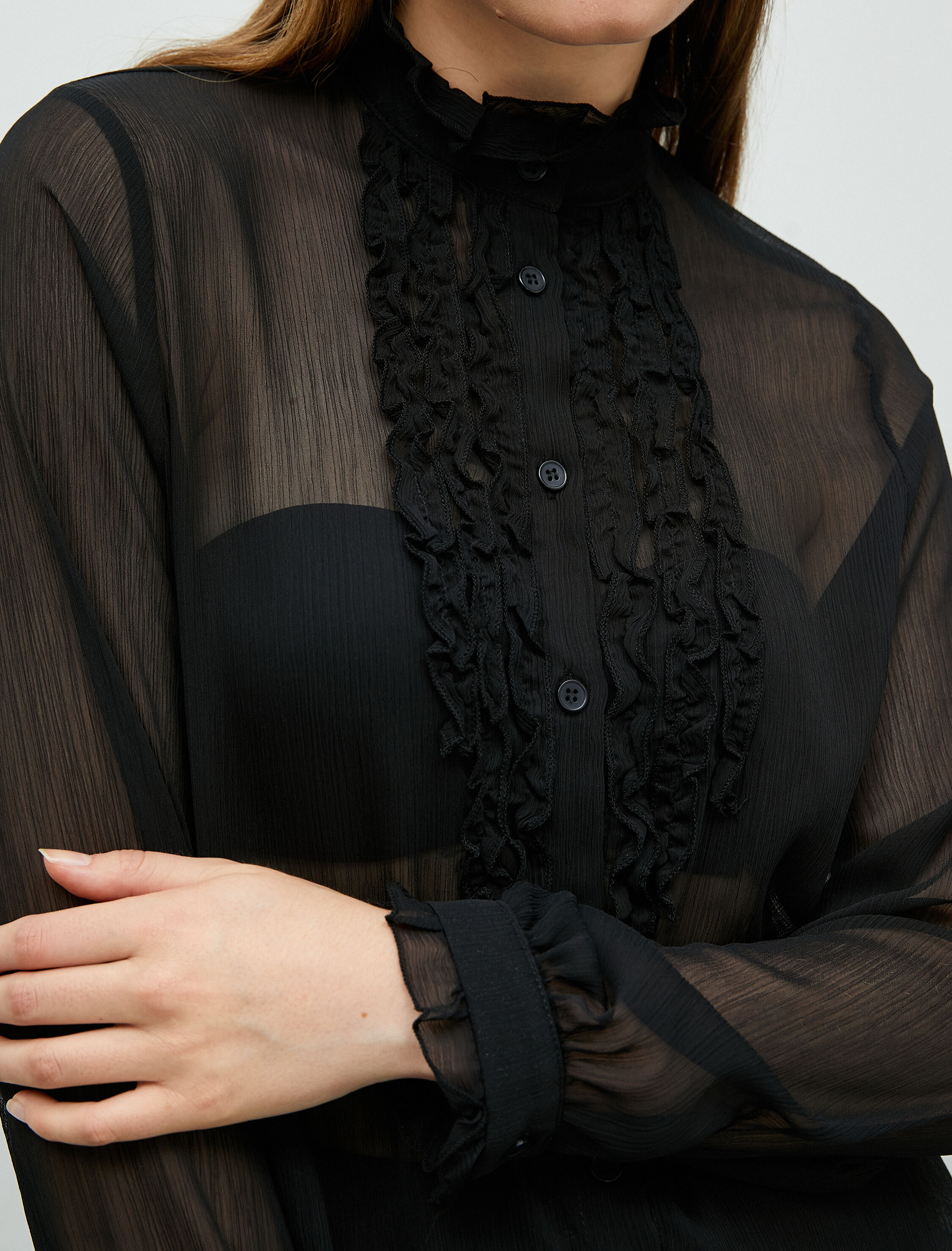   Şifon Gömlek Transparan Yakası Fırfırlı Uzun Kollu Düğmeli