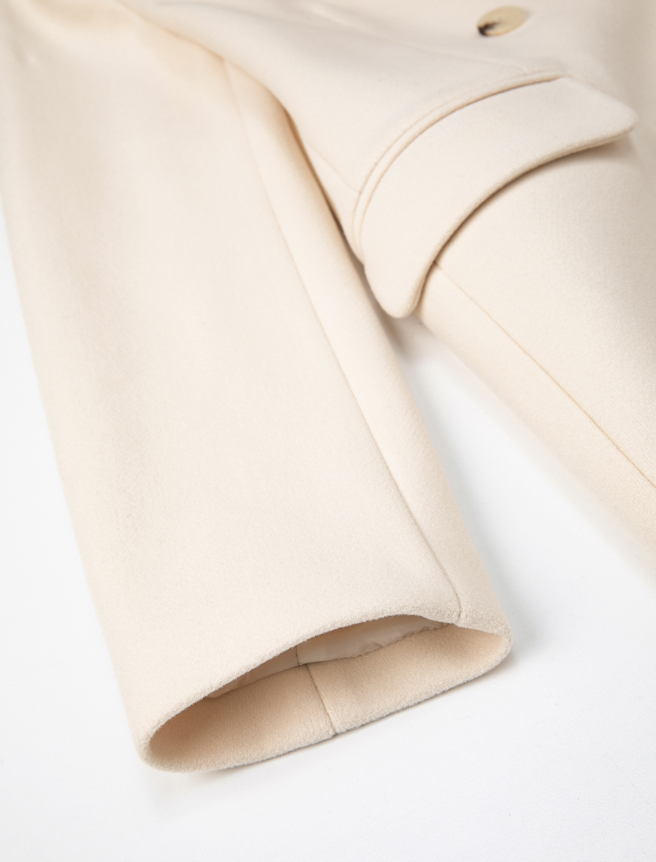 Oversize Kaşe Kaban Kapaklı Cepli Düğmeli