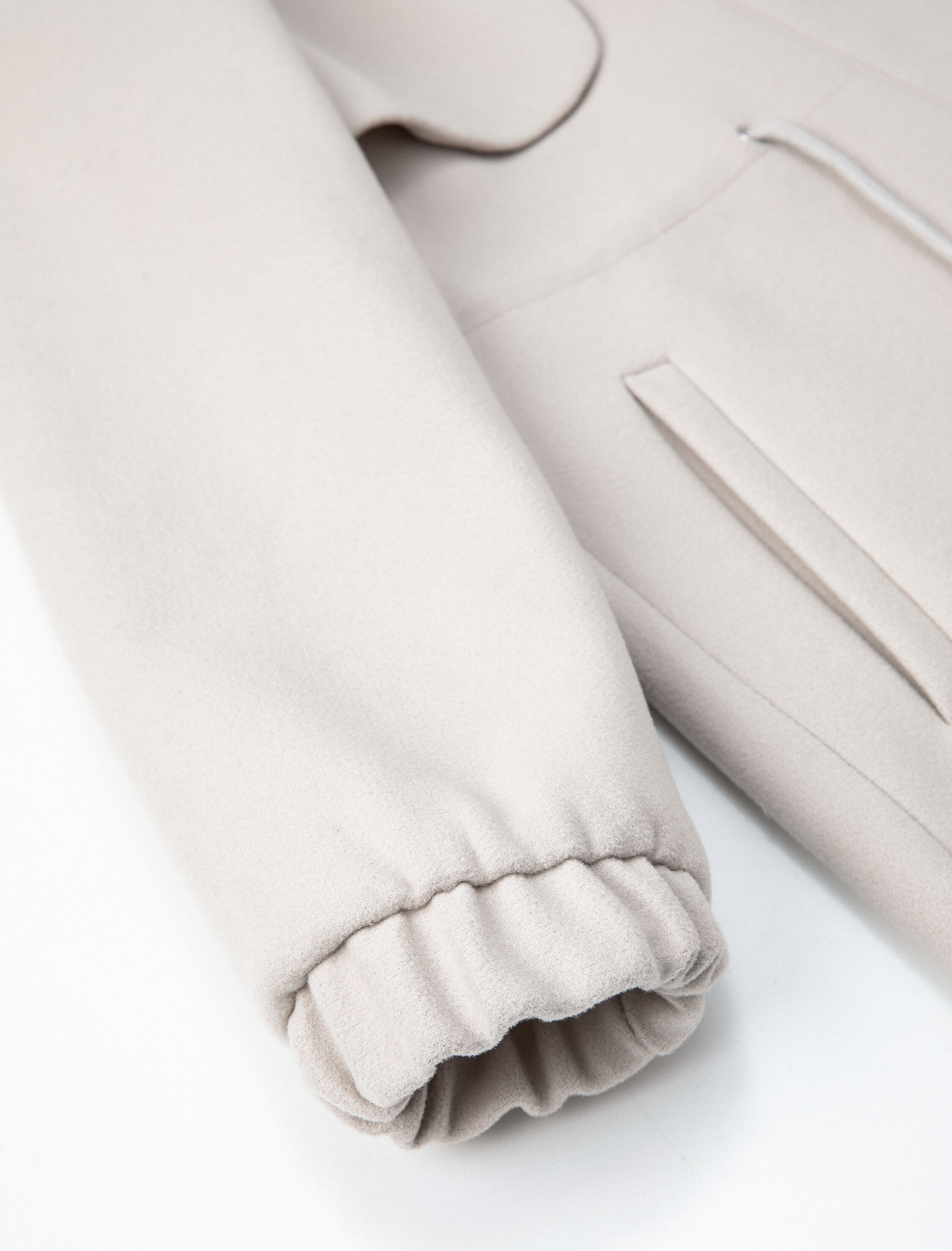   Kapüşonlu Kaban Suni Kürk Detaylı Beli Bağcıklı Cepli