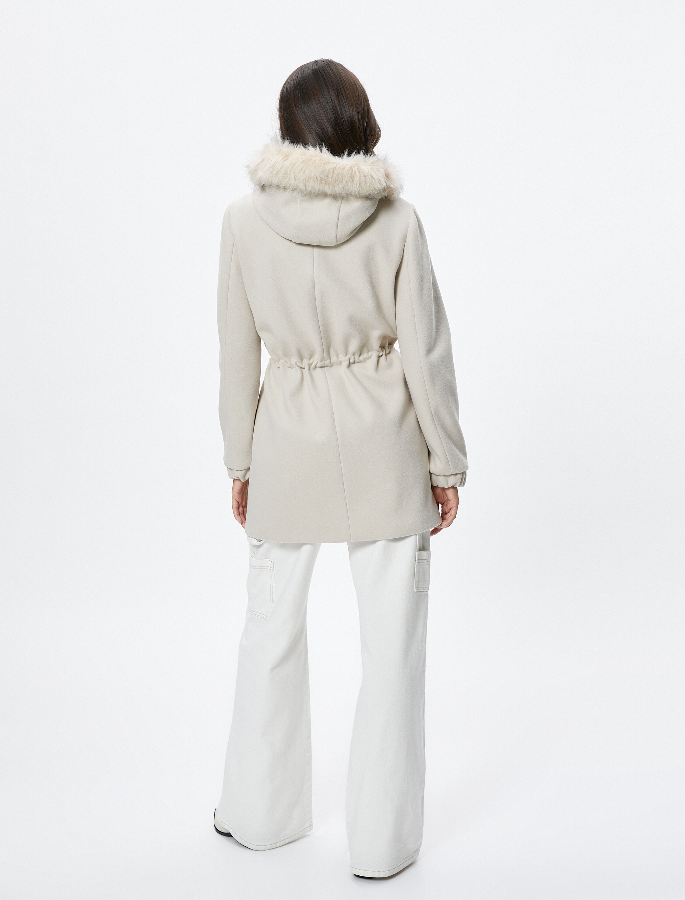   Kapüşonlu Kaban Suni Kürk Detaylı Beli Bağcıklı Cepli