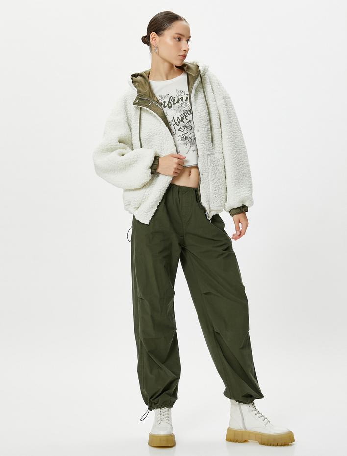  Kapşonlu Peluş Ceket Fermuarlı Astarlı Cepli