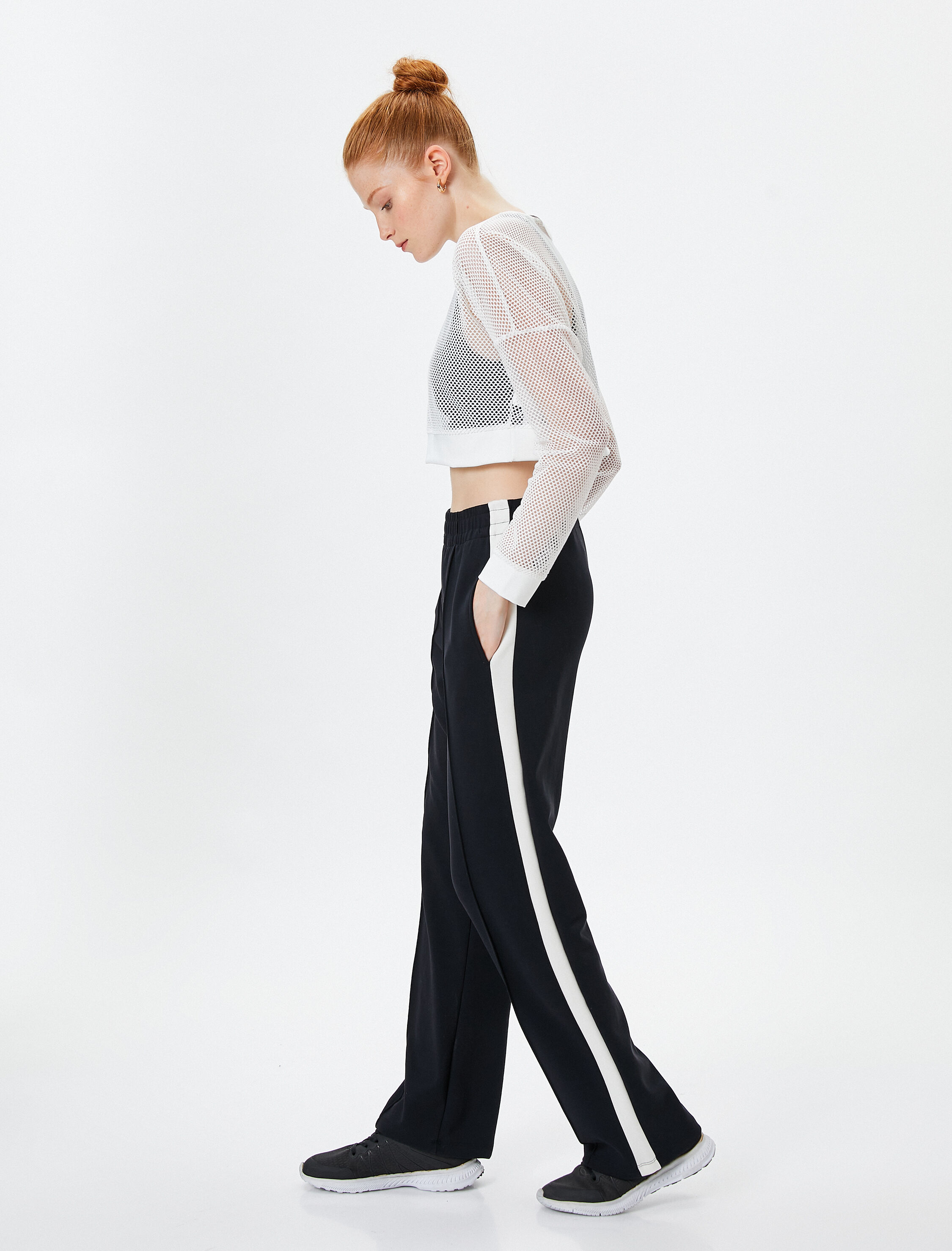   Modal Kumaş Eşofman Altı Yumuşak Tuşe Dokulu Çizgi Detaylı Yüksek Bel Cepli