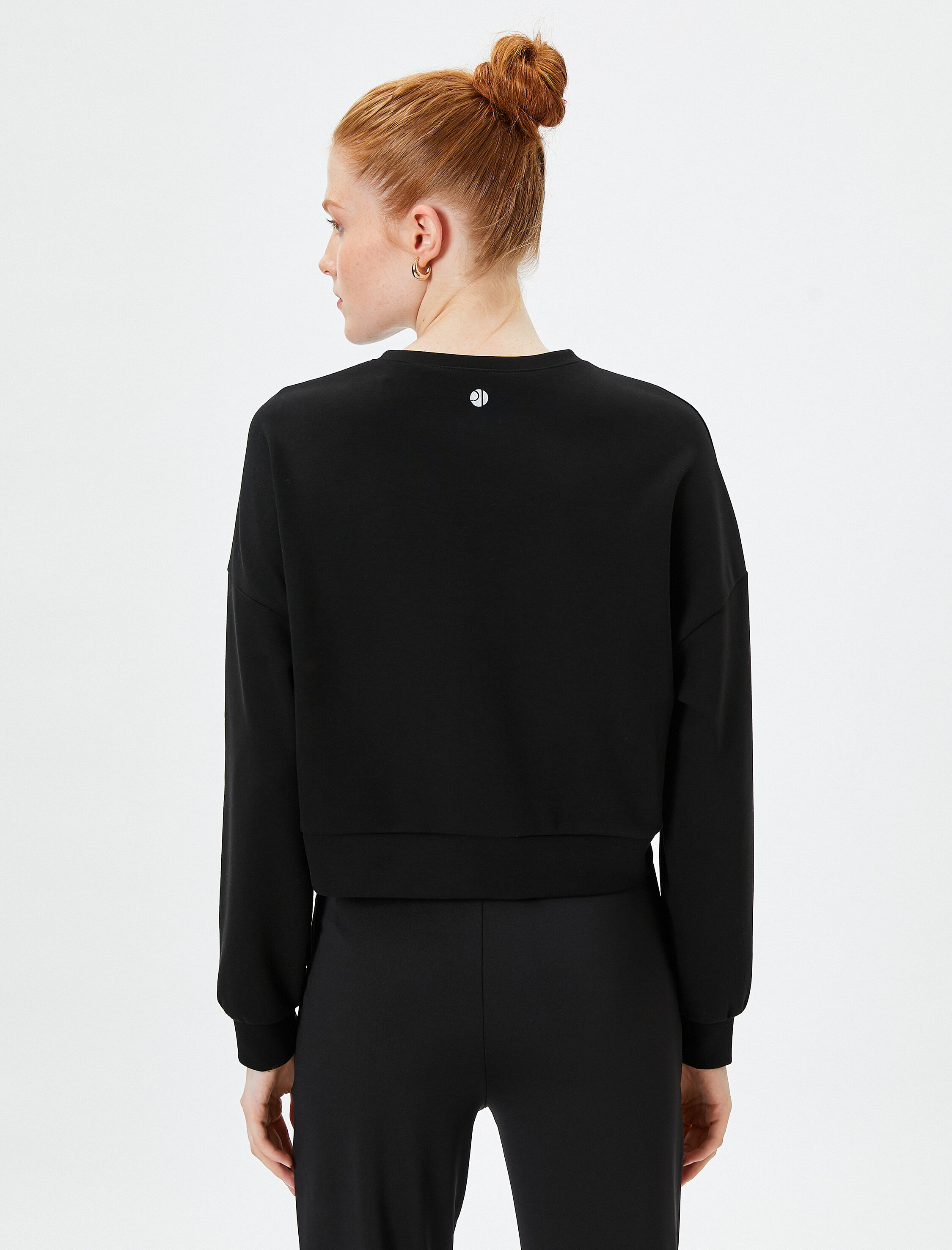   Crop Asimetrik Kesim Spor Sweatshirt Bisiklet Yaka Uzun Kollu Viskon Kumaş