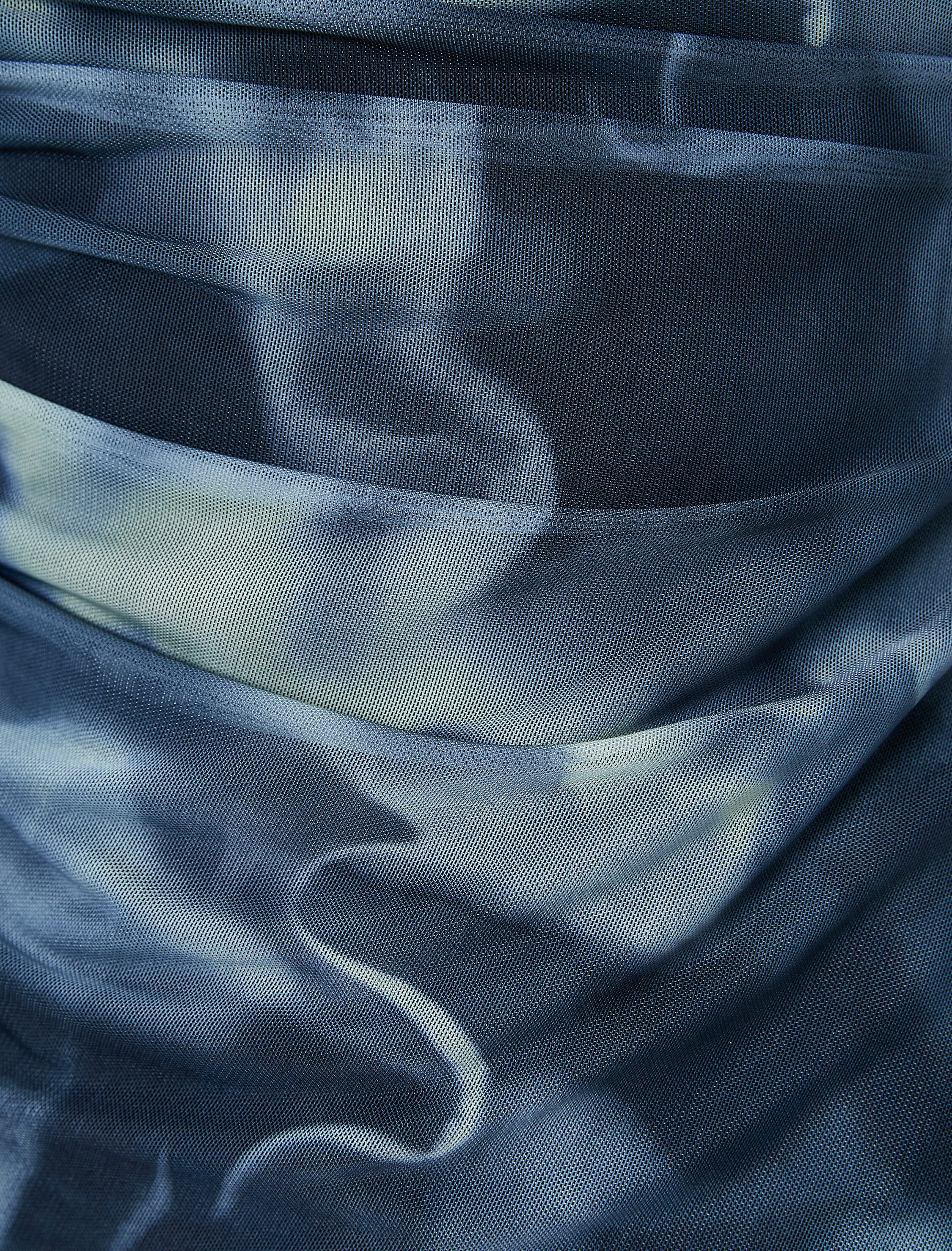   Mini Tül Kalem Elbise Batik Desenli Drape Detaylı Slim Fit Uzun Kollu Yuvarlak Yaka