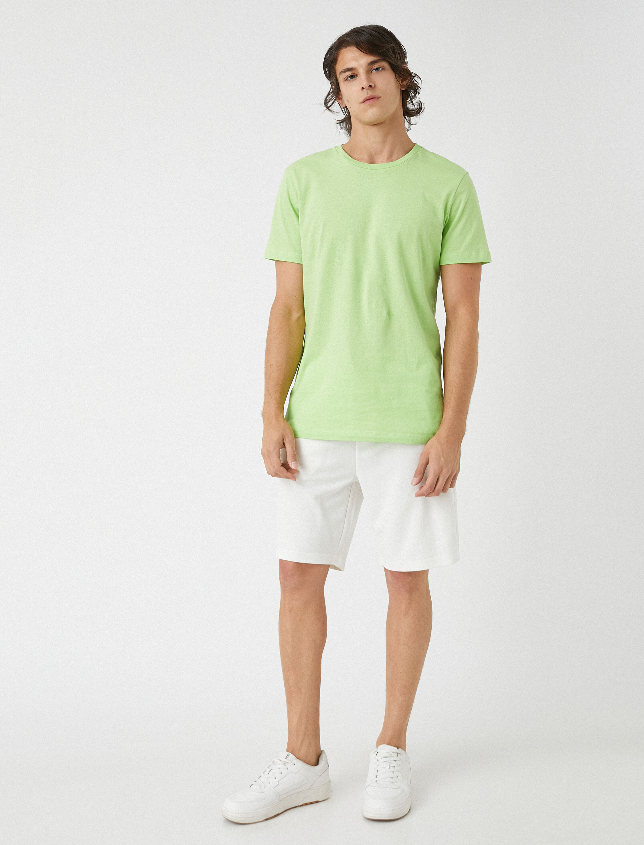   Basic Tişört Bisiklet Yaka