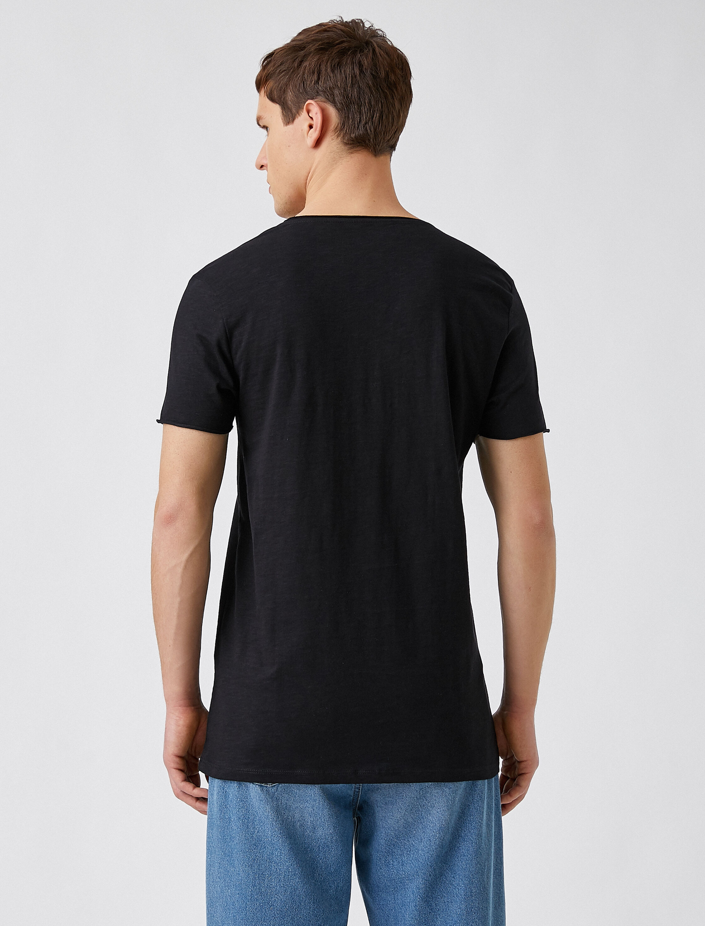   Basic Tişört Bisiklet Yaka Cep Detaylı Kısa Kollu