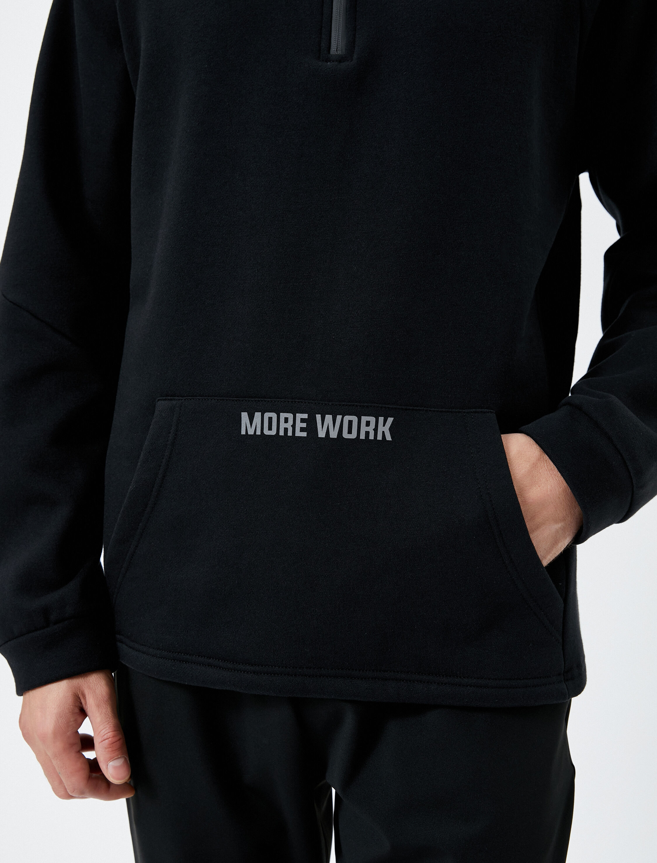   Kapüşonlu Yarım Fermuarlı Spor Sweatshirt Kanguru Cepli Üç İplik Şardonlu