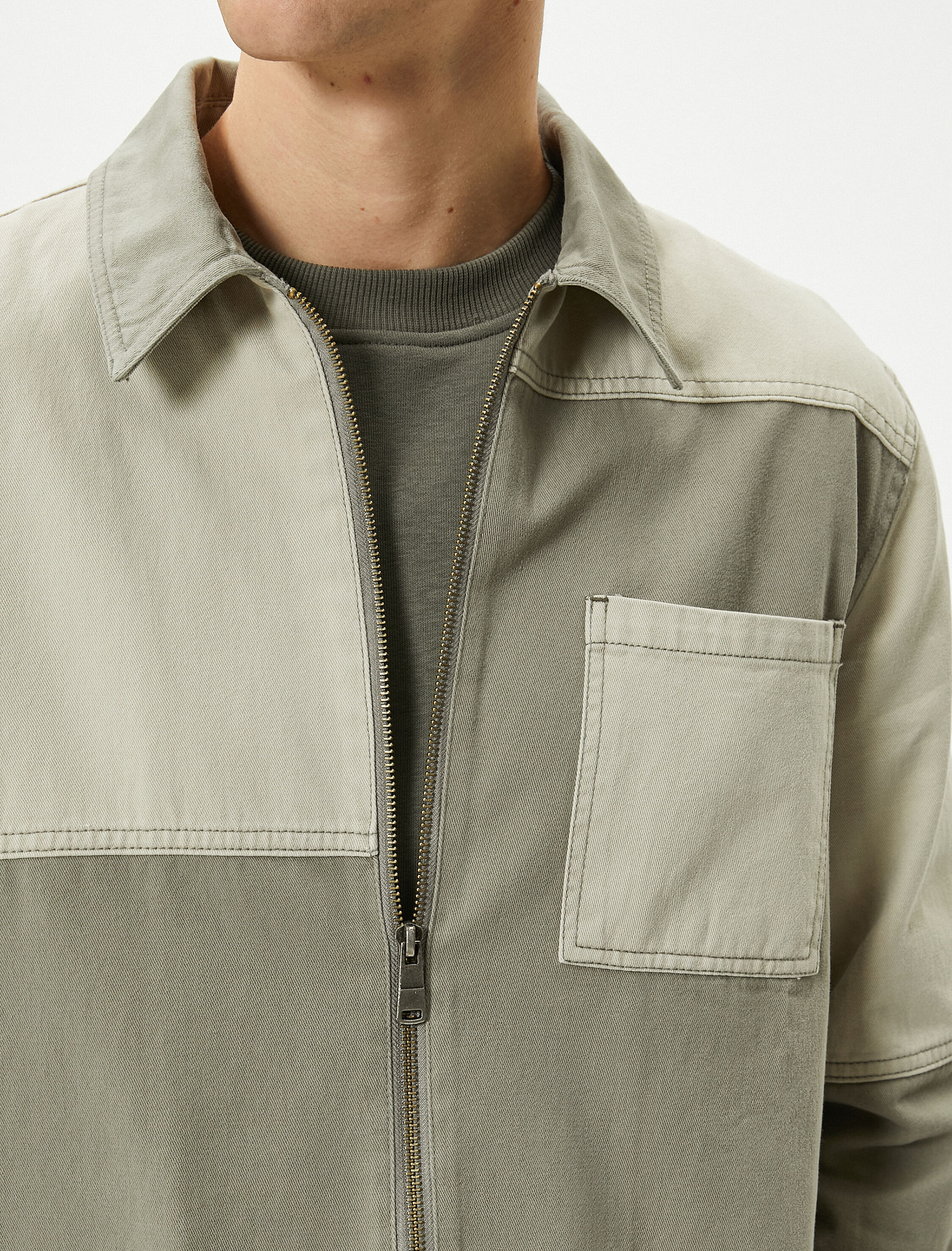   Mevsimlik Ceket Renk Bloklu Cep Detaylı Fermuarlı