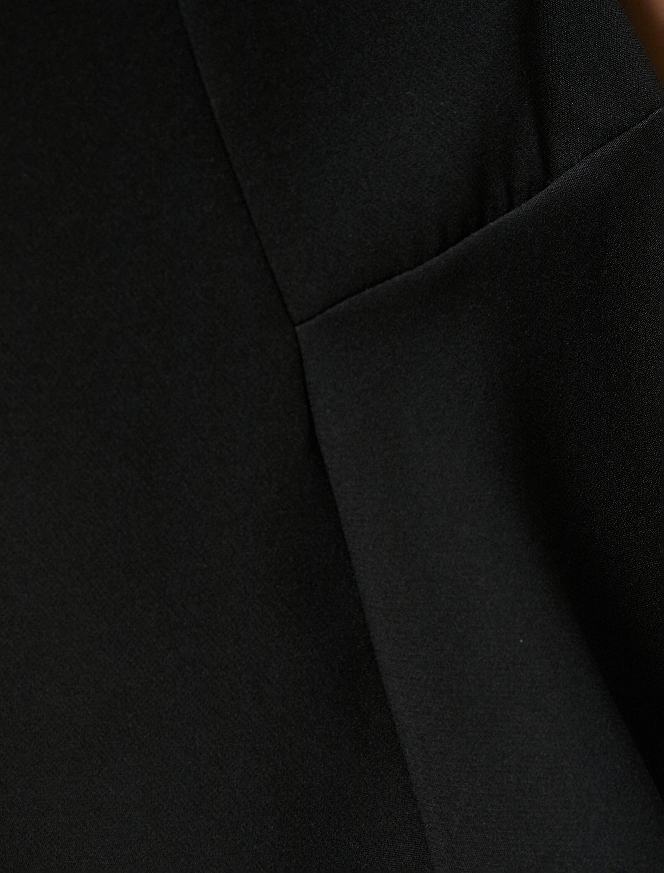   A Kesim Mini Etek Volümlü