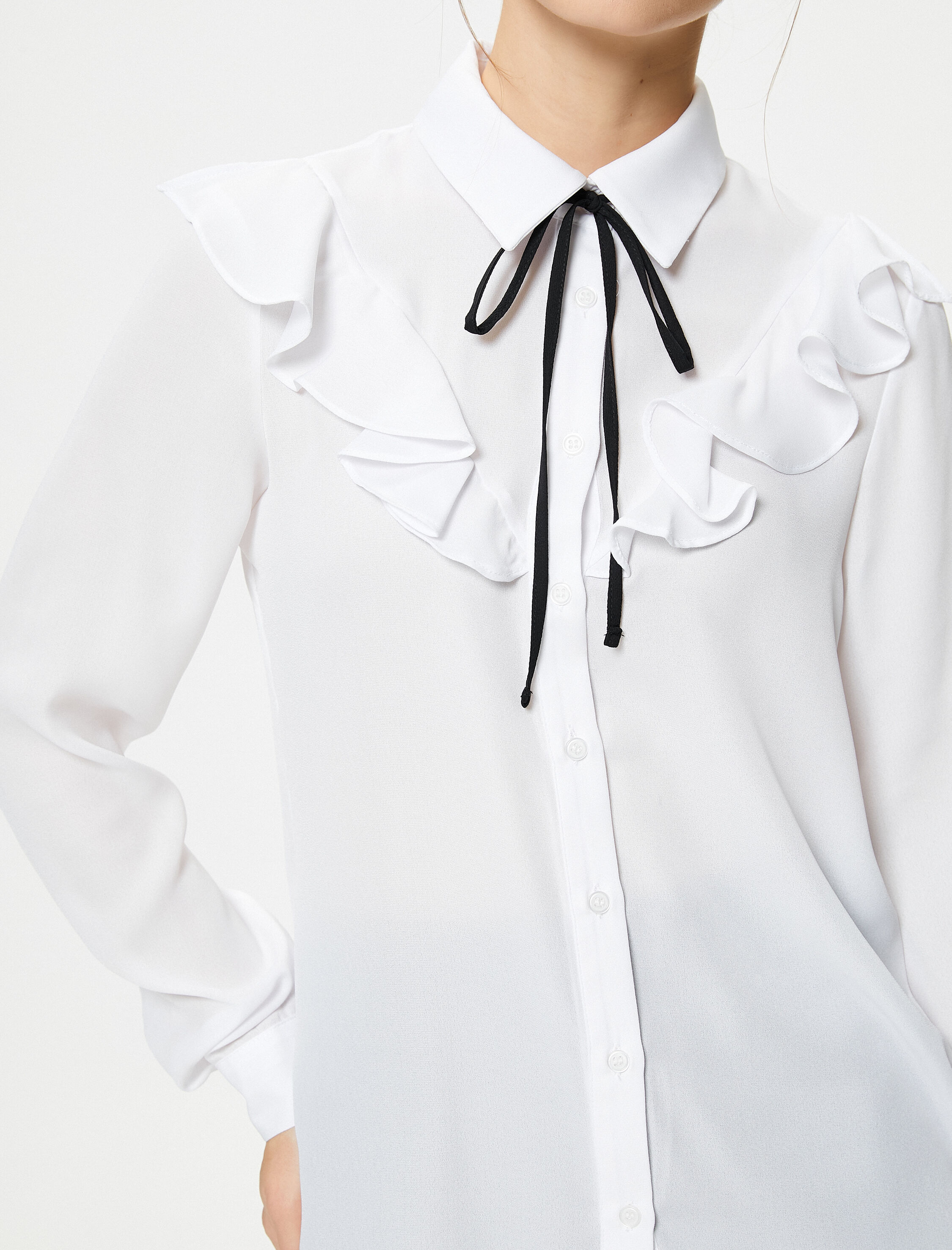   Uzun Kollu Gömlek Fırfırlı Bağlama Detaylı Düğmeli