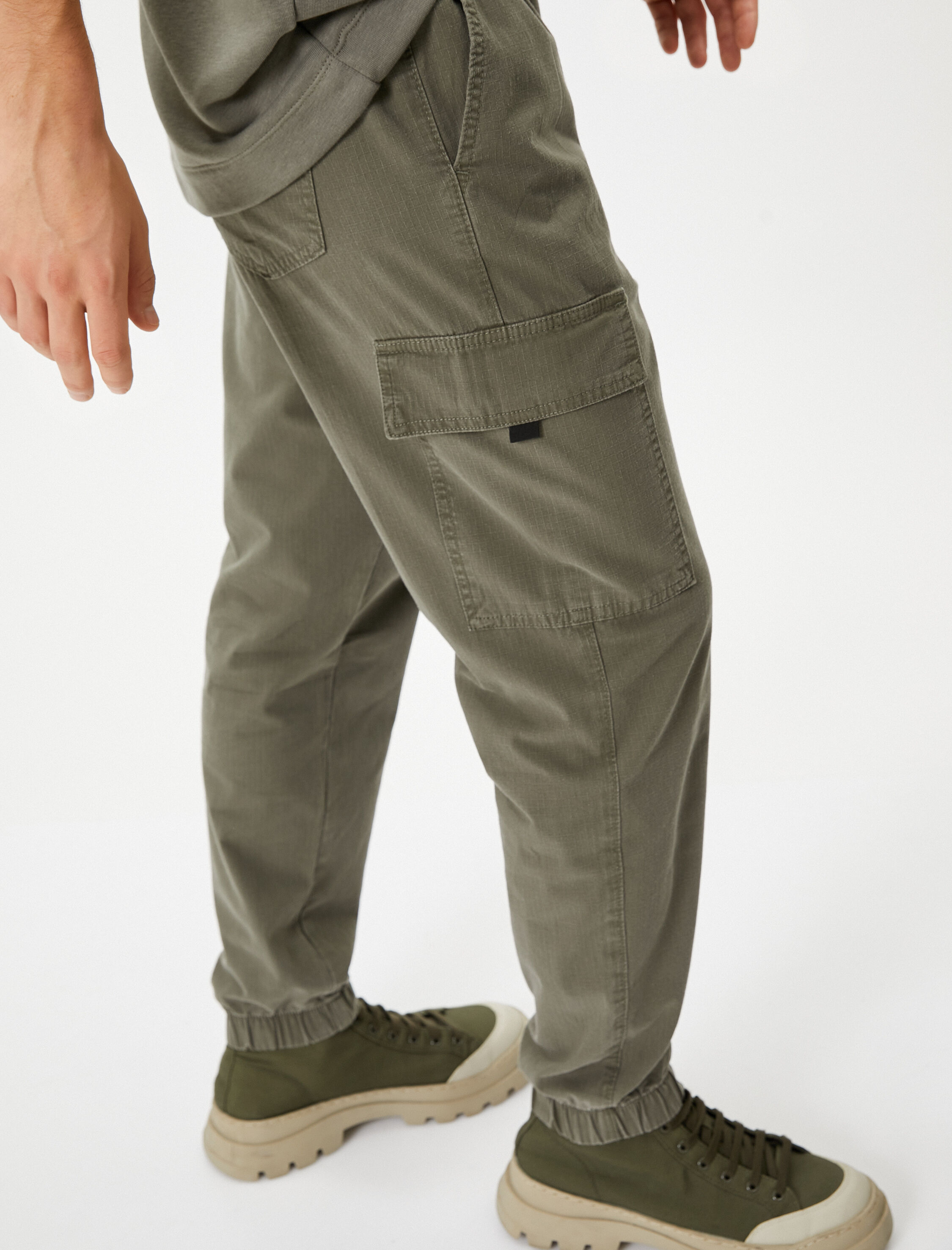 Kargo Jogger Pantolon Beli Bağcıklı Cep Detaylı Pamuklu