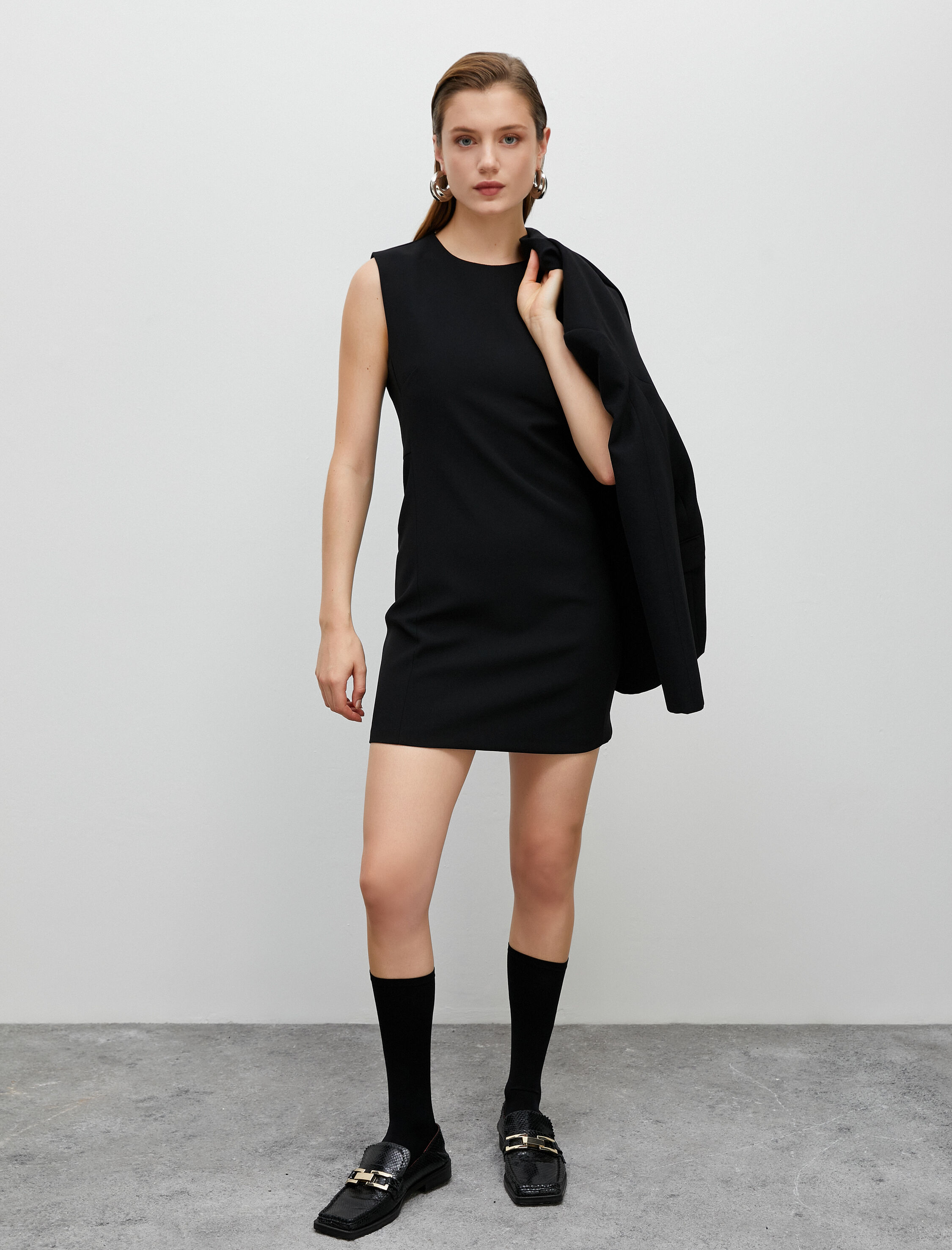   Mini Kalem Elbise Bisiklet Yaka Kolsuz