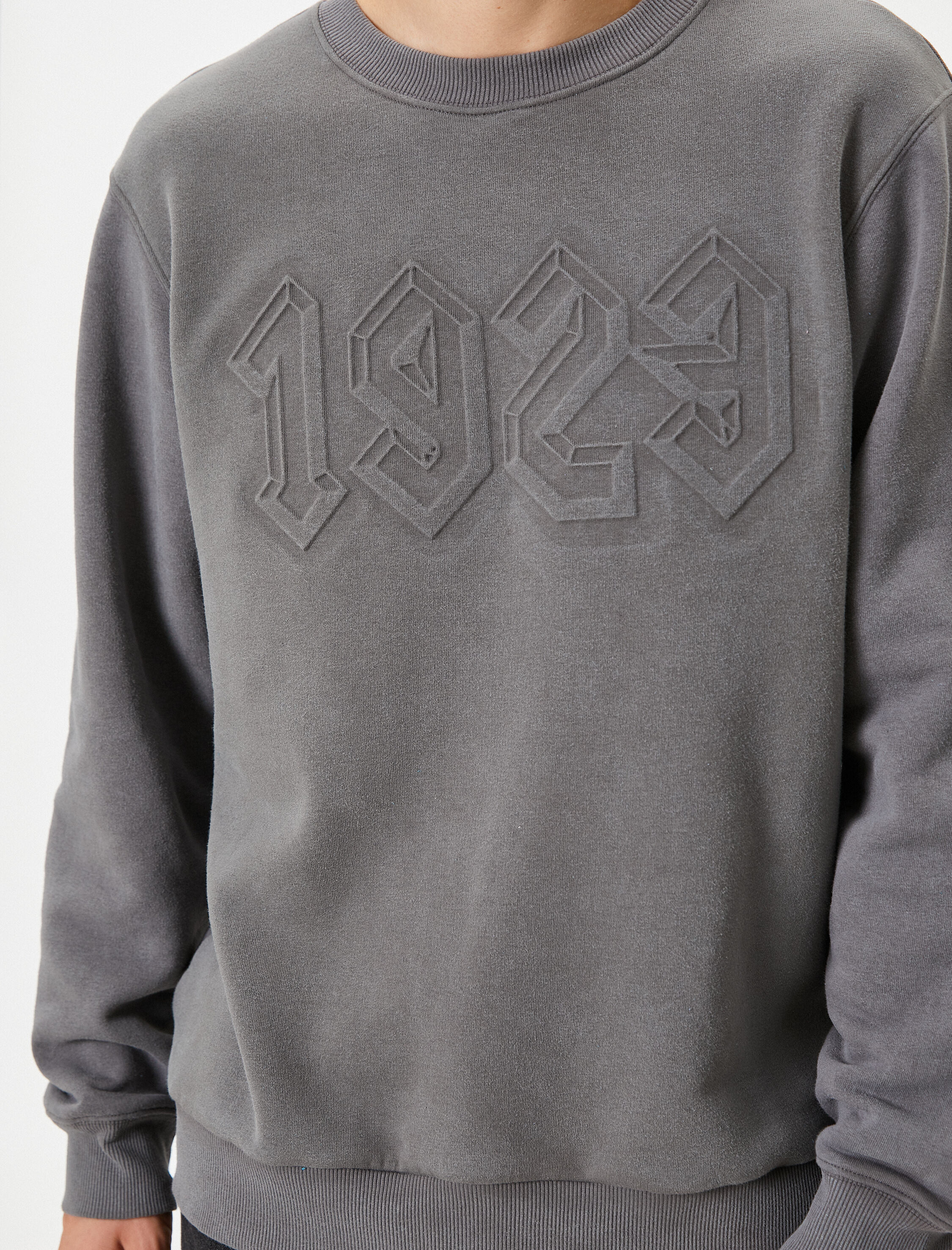   Atatürk İşlemeli Sweatshirt Şardonlu 100.Yıla Özel