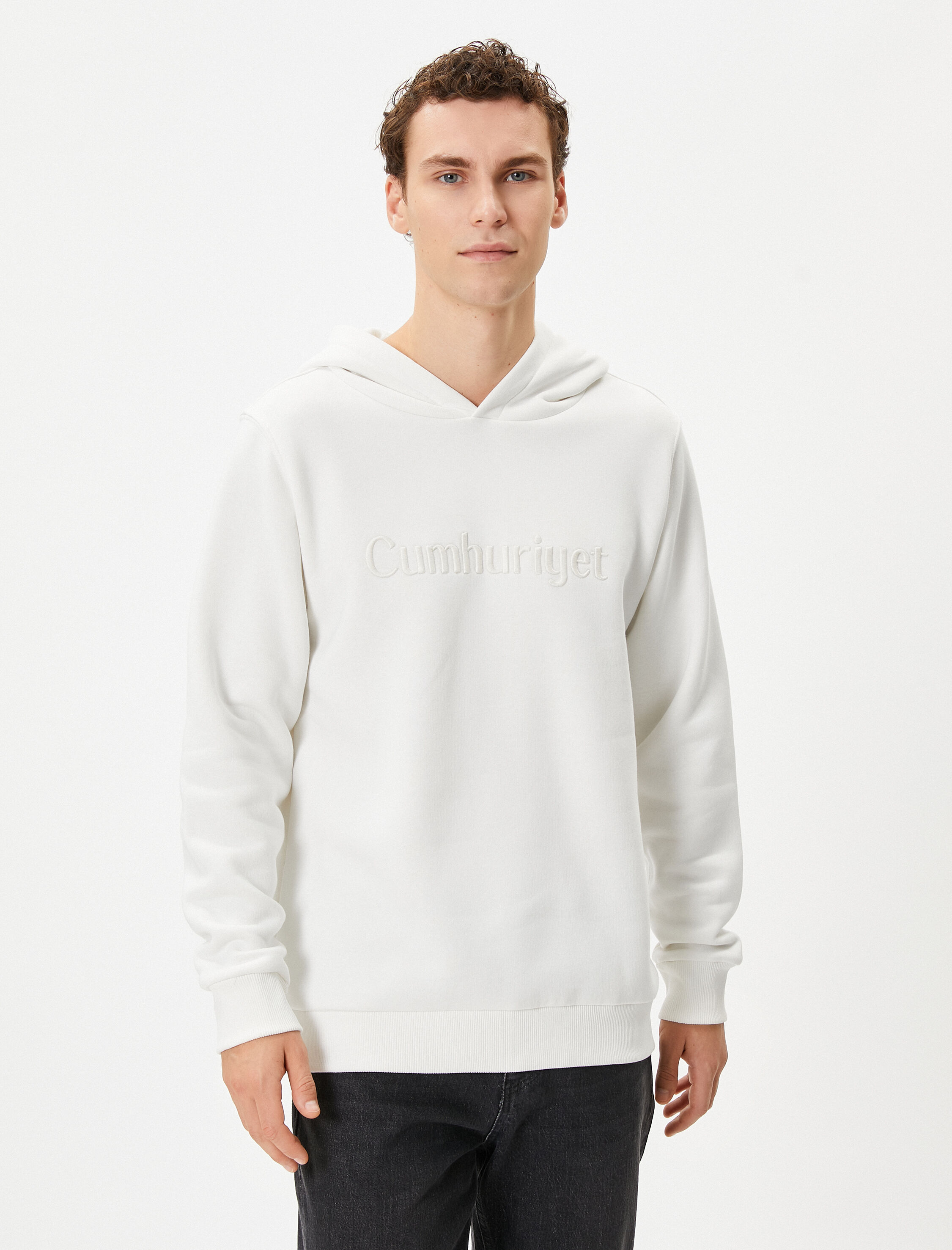   Cumhuriyet İşlemeli Kapşonlu Sweatshirt Şardonlu 100. Yıla Özel