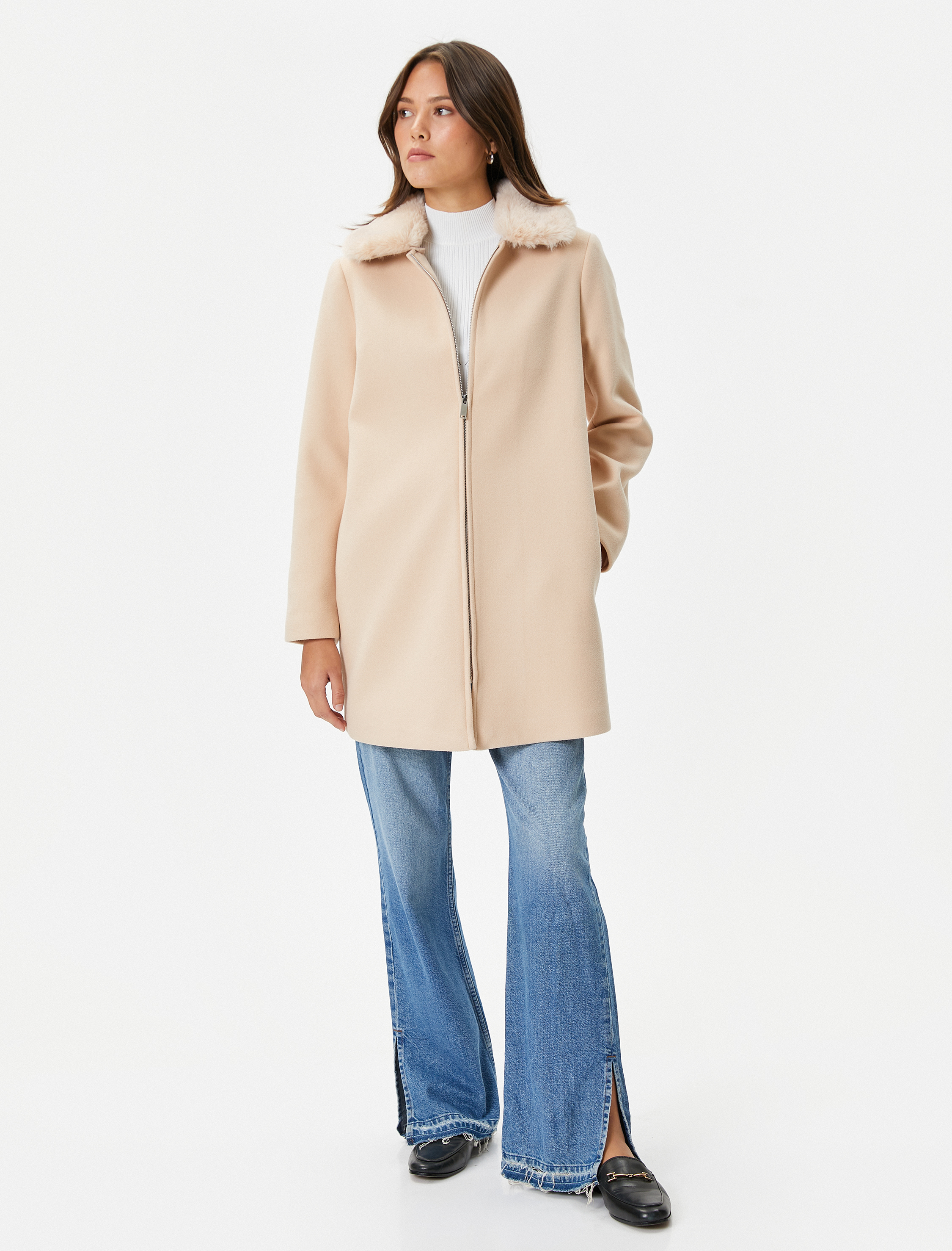   Uzun Kaşe Kaban Çıkarılabilir Suni Kürk Yaka Fermuarlı