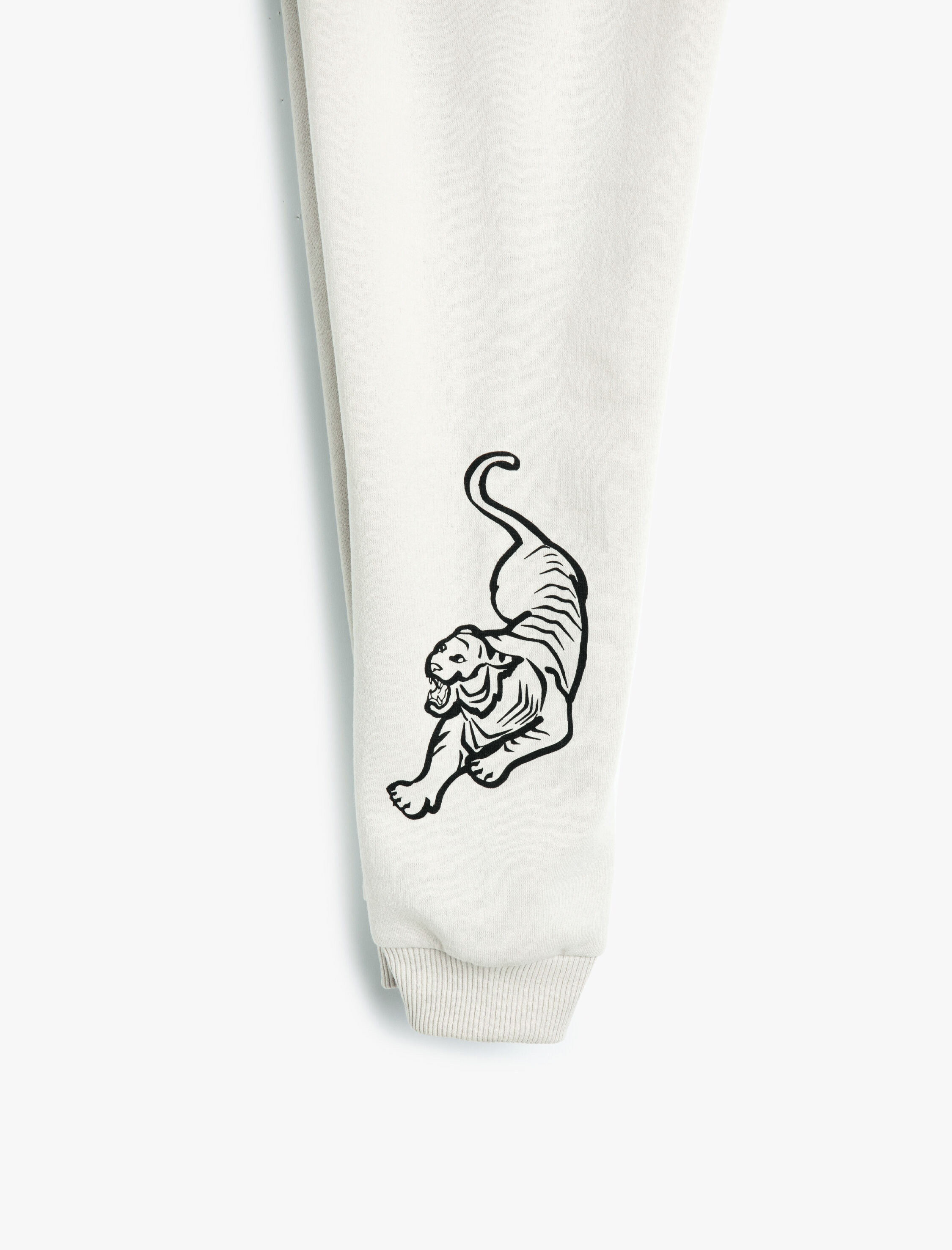  Erkek Çocuk Jogger Eşofman Altı Kaplan Baskılı Beli Bağlamalı Şardonlu