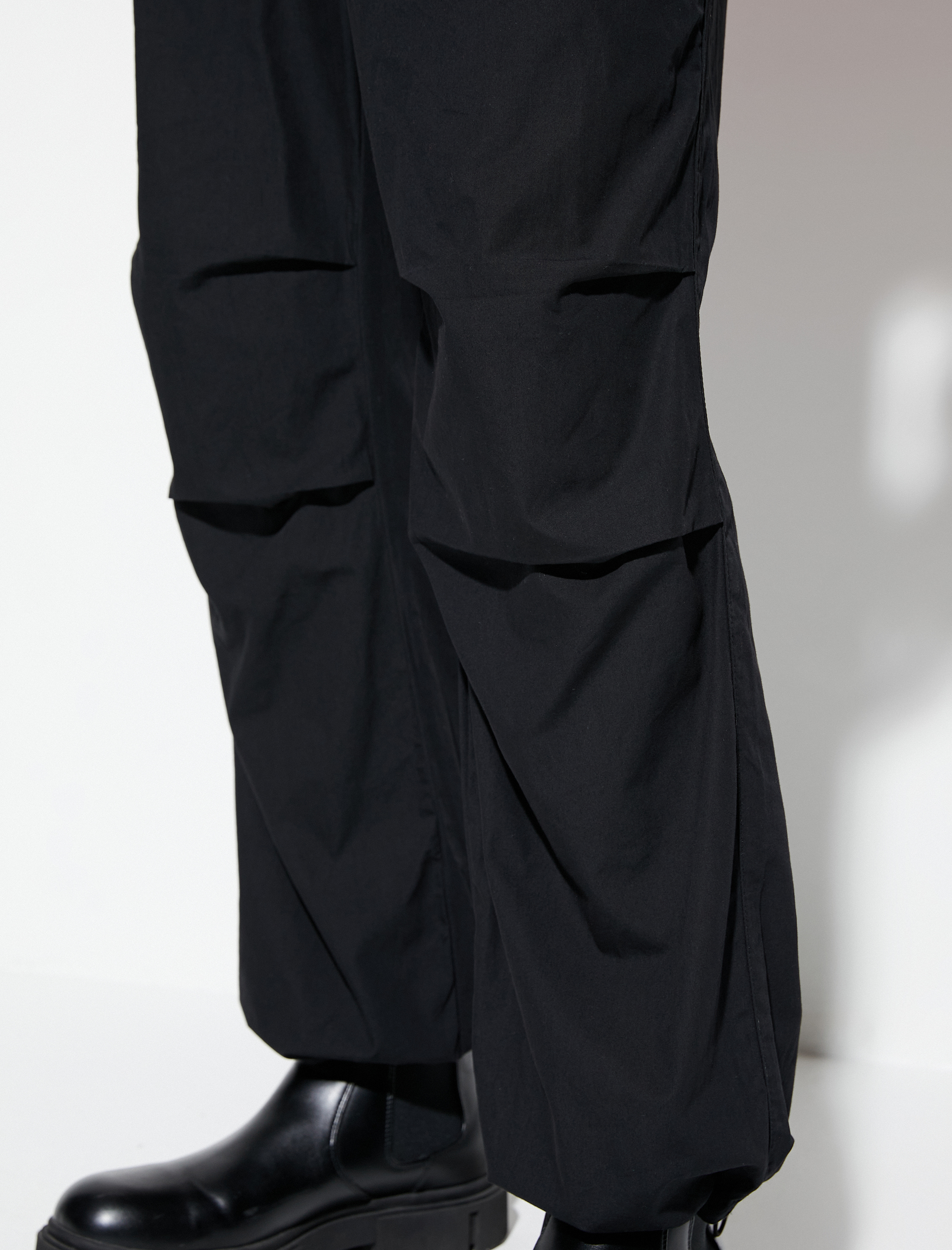   Paraşüt Pantolon Bol Kesim Cep Detaylı Pamuklu