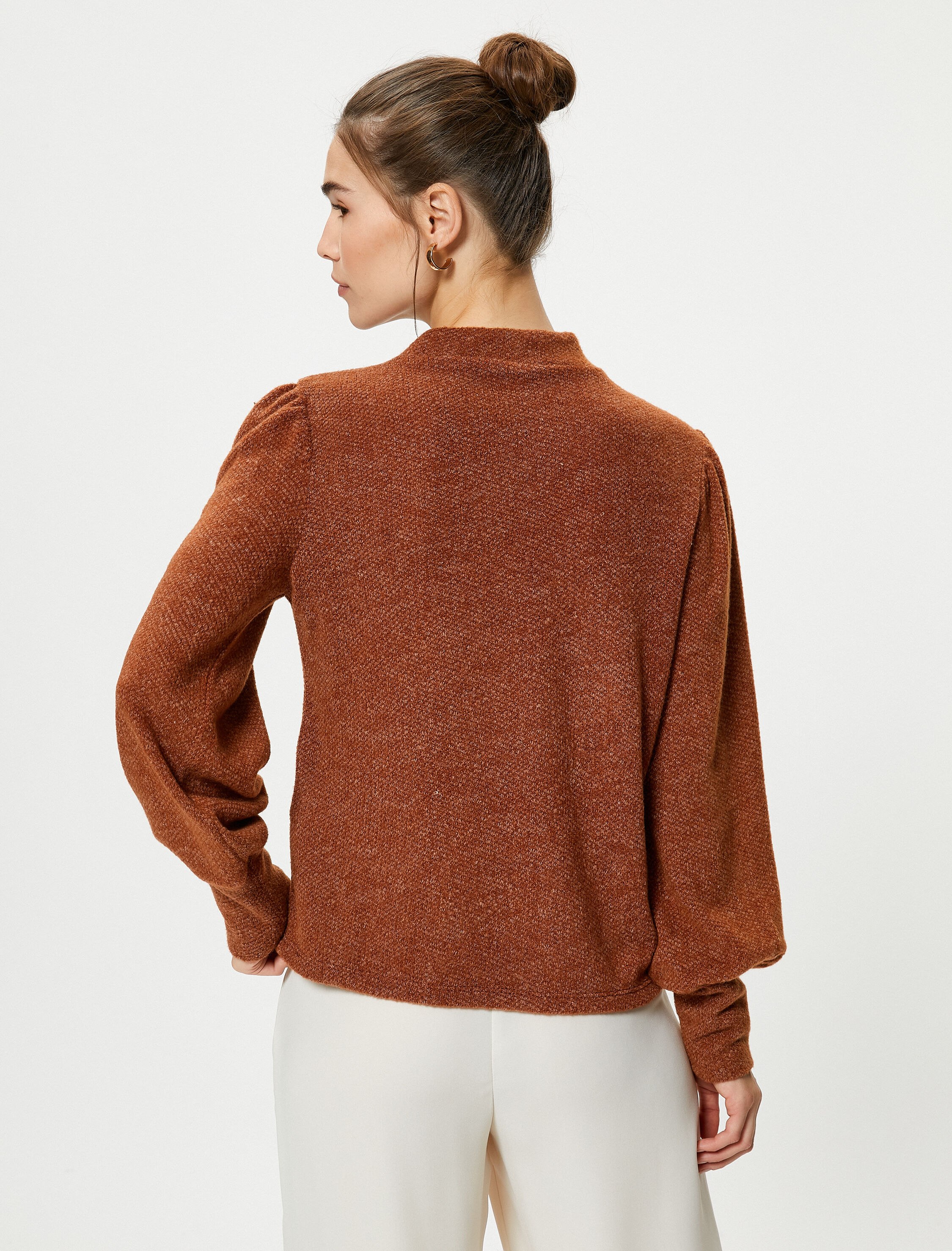   Balon Kollu Kazak Dik Yaka Standart Kesim