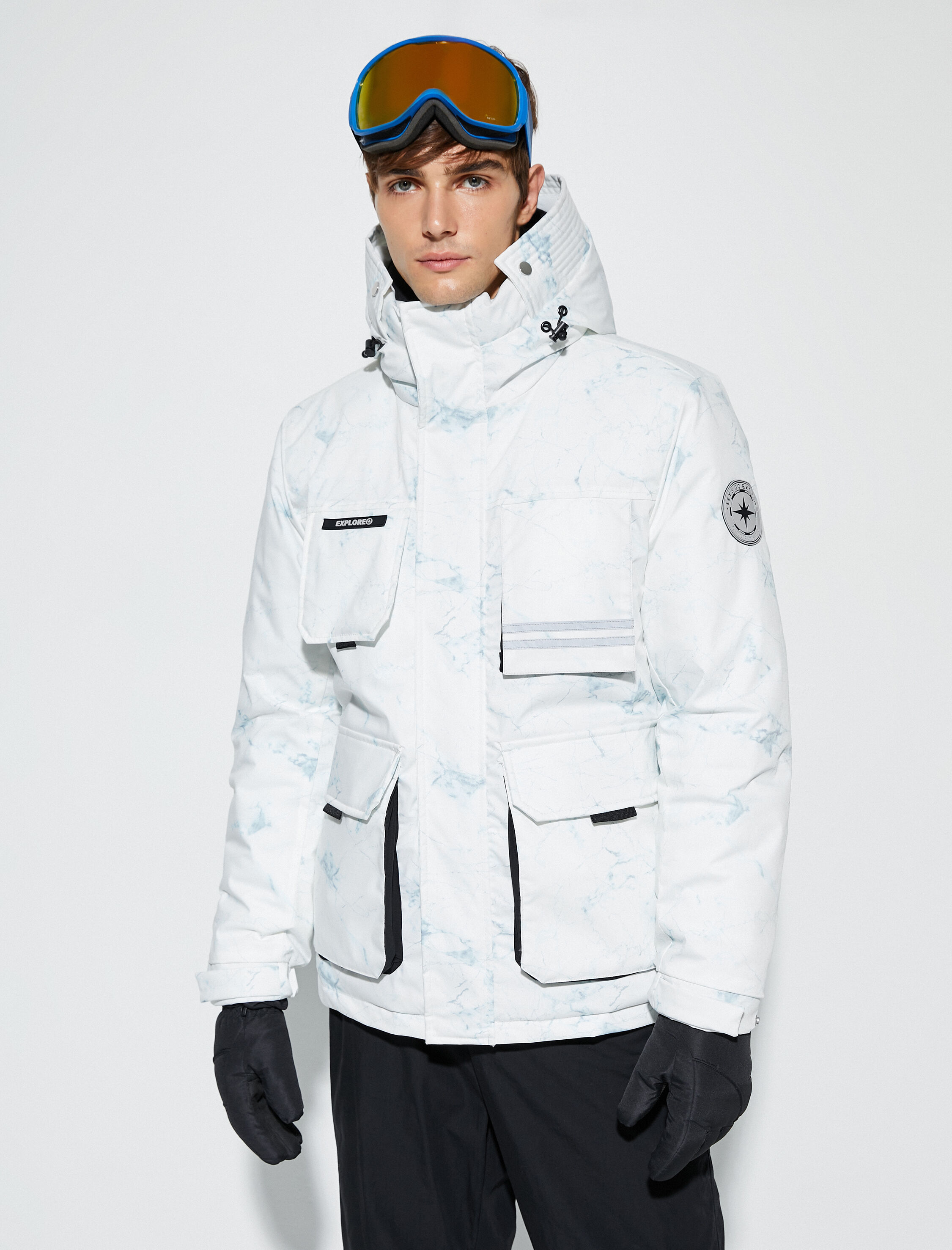   Kar Montu Kapşonlu Soyut Baskılı Etiket Detaylı Fermuarlı Cepli