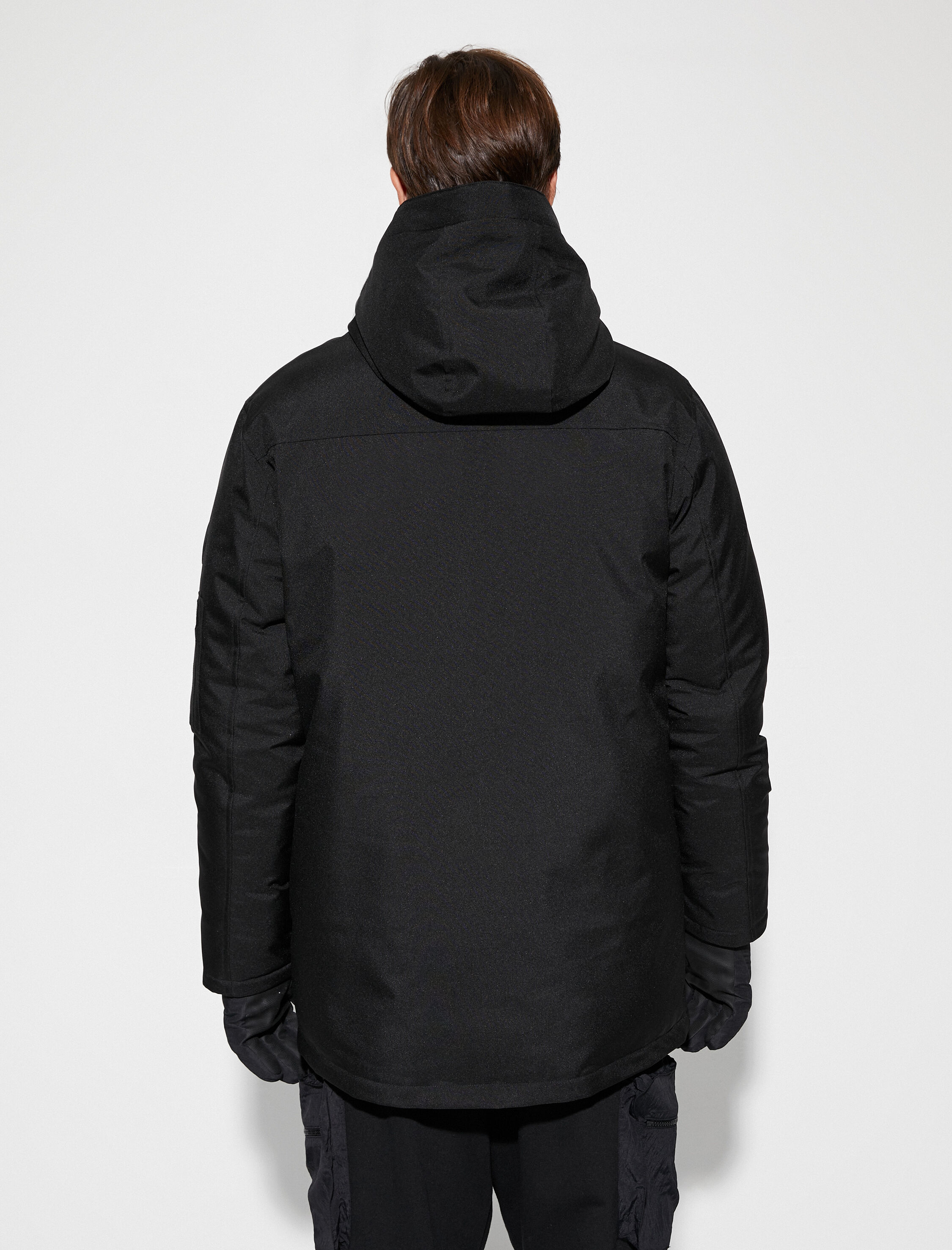   Kar Montu Kapşonlu Etiket Detaylı Fermuarlı Çift Cepli