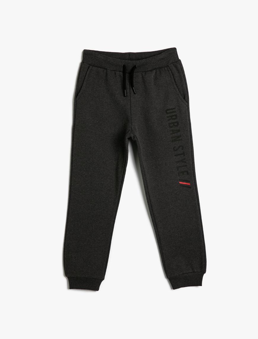  Erkek Çocuk Basic Jogger Eşofman Altı Yazı Baskılı Beli Bağlamalı Şardonlu