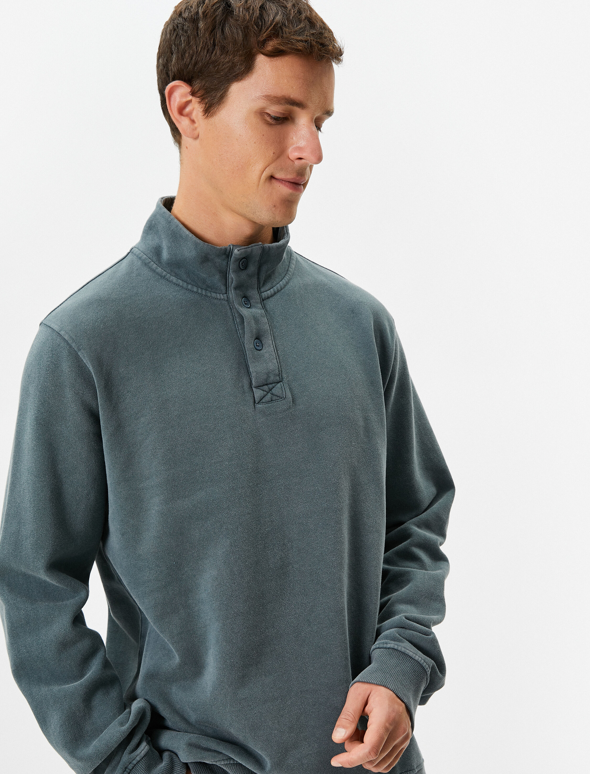   Yıkamalı Sweatshirt Dik Yaka Düğme Detaylı Pamuklu Şardonlu