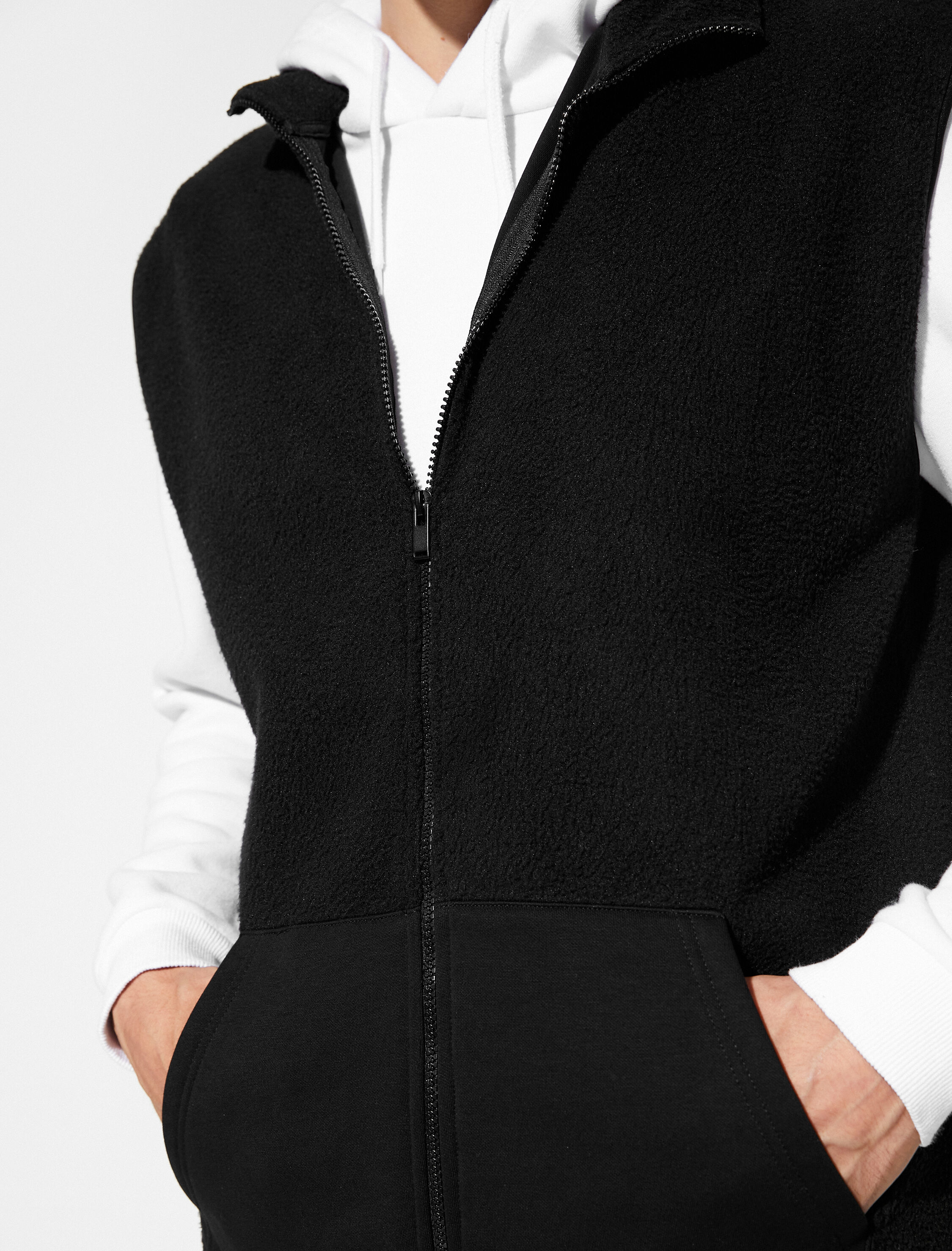   Peluş Yelek Fermuarlı Kanguru Cep Detaylı Dik Yaka