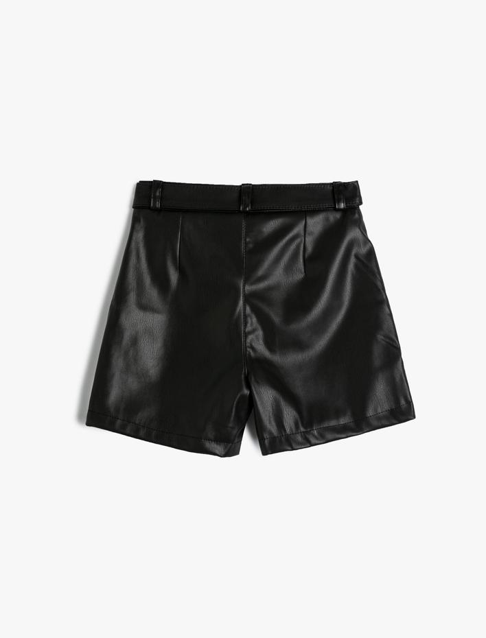 Kız Çocuk Deri Görünümlü Şort Kemerli