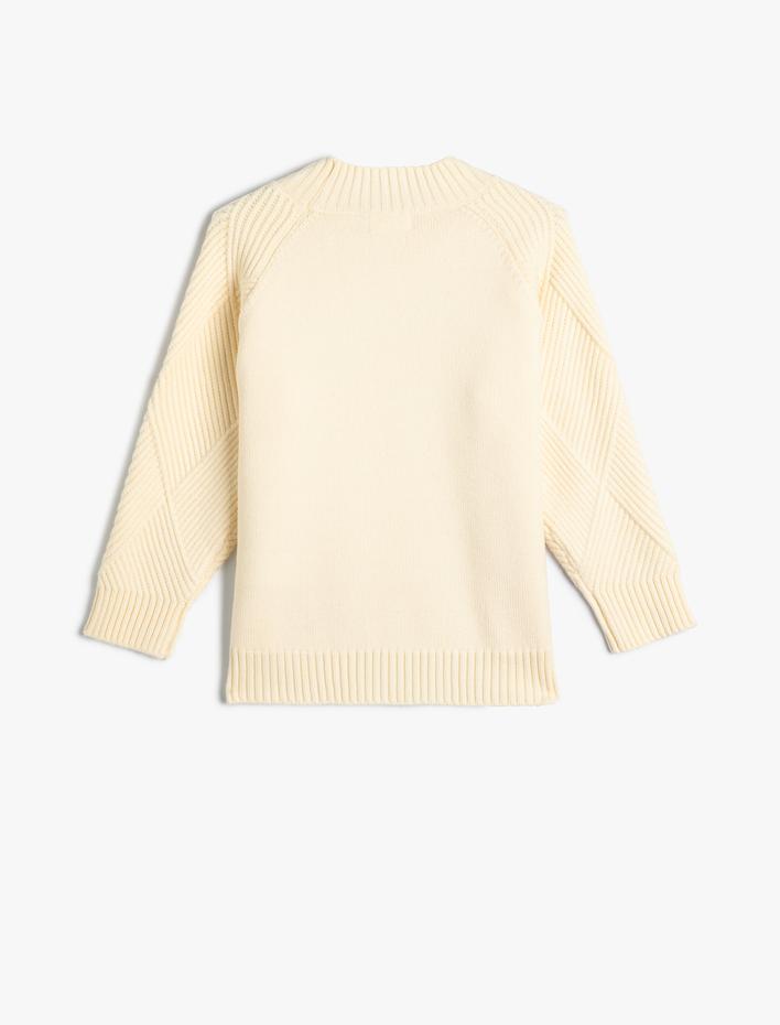 Kız Çocuk Kazak Yuvarlak Yaka Uzun Kollu Dokulu