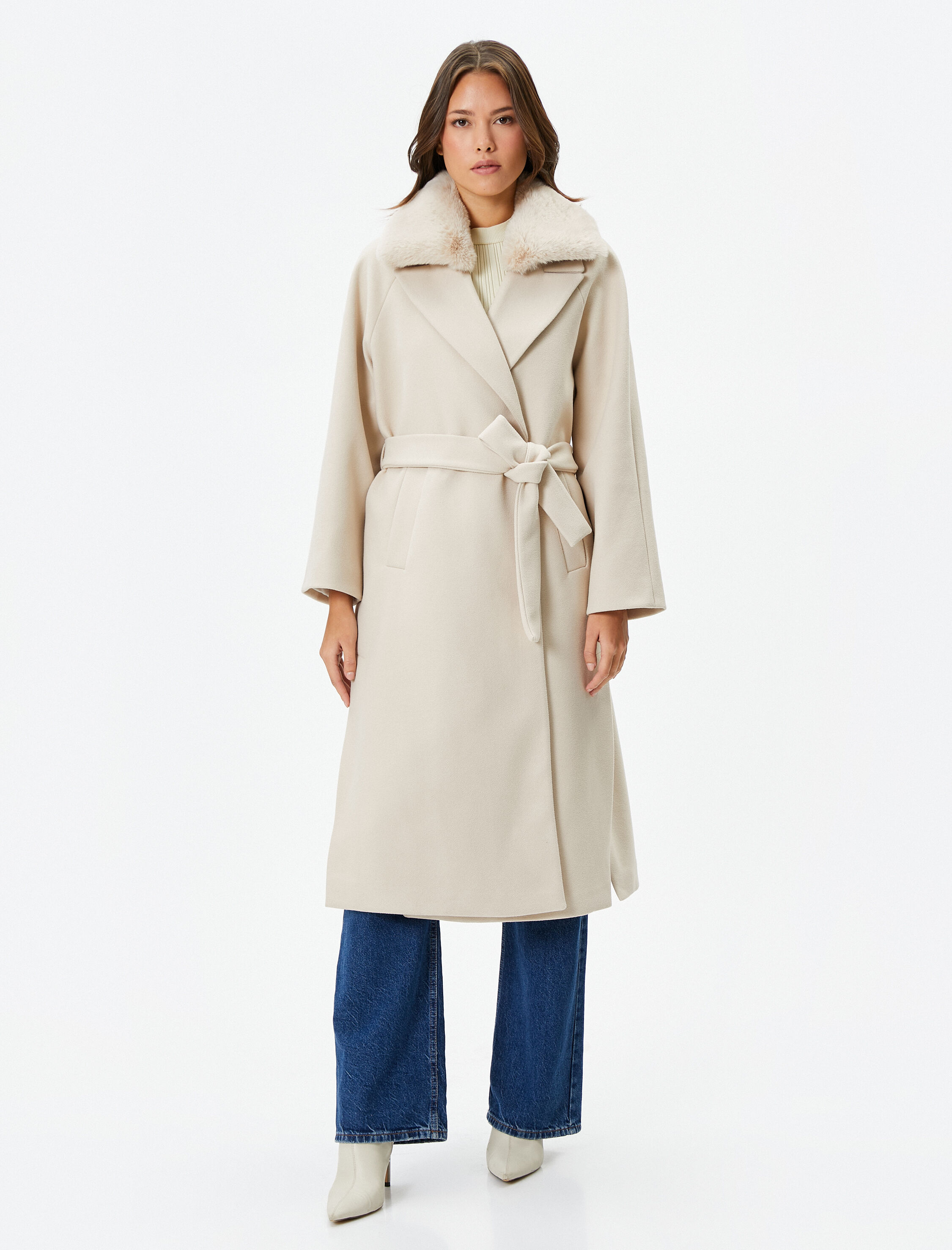   Uzun Kaşe Kaban Çıkarılabilir Suni Kürk Yaka Kuşaklı Cepli