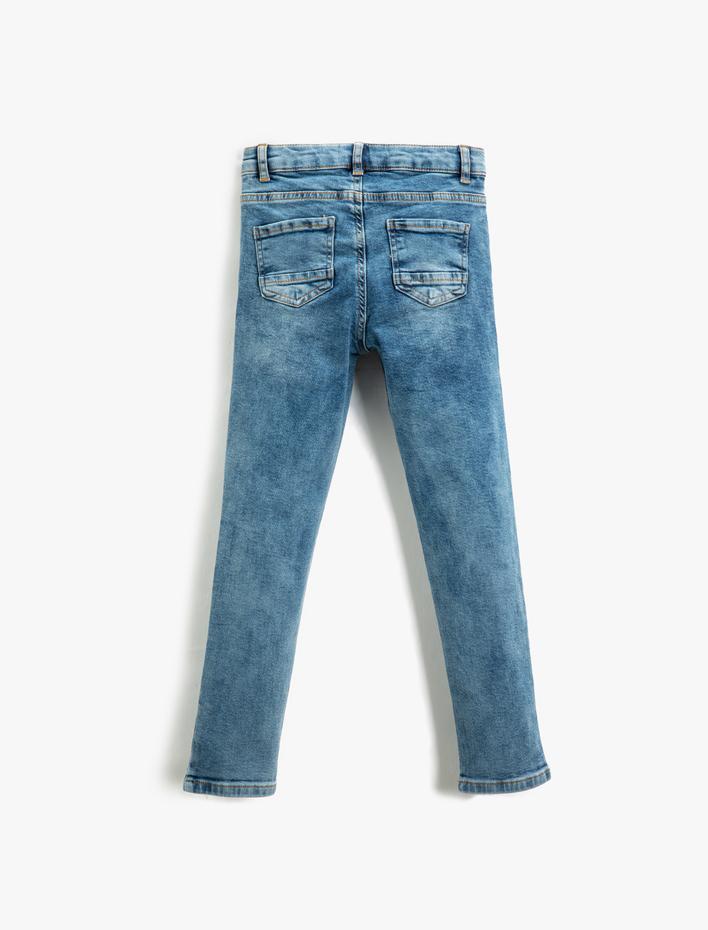 Erkek Çocuk Kot Pantolon Yıpratılmış Detaylı Pamuklu Cepli - Slim Jean  Beli Ayarlanabilir Lastikli