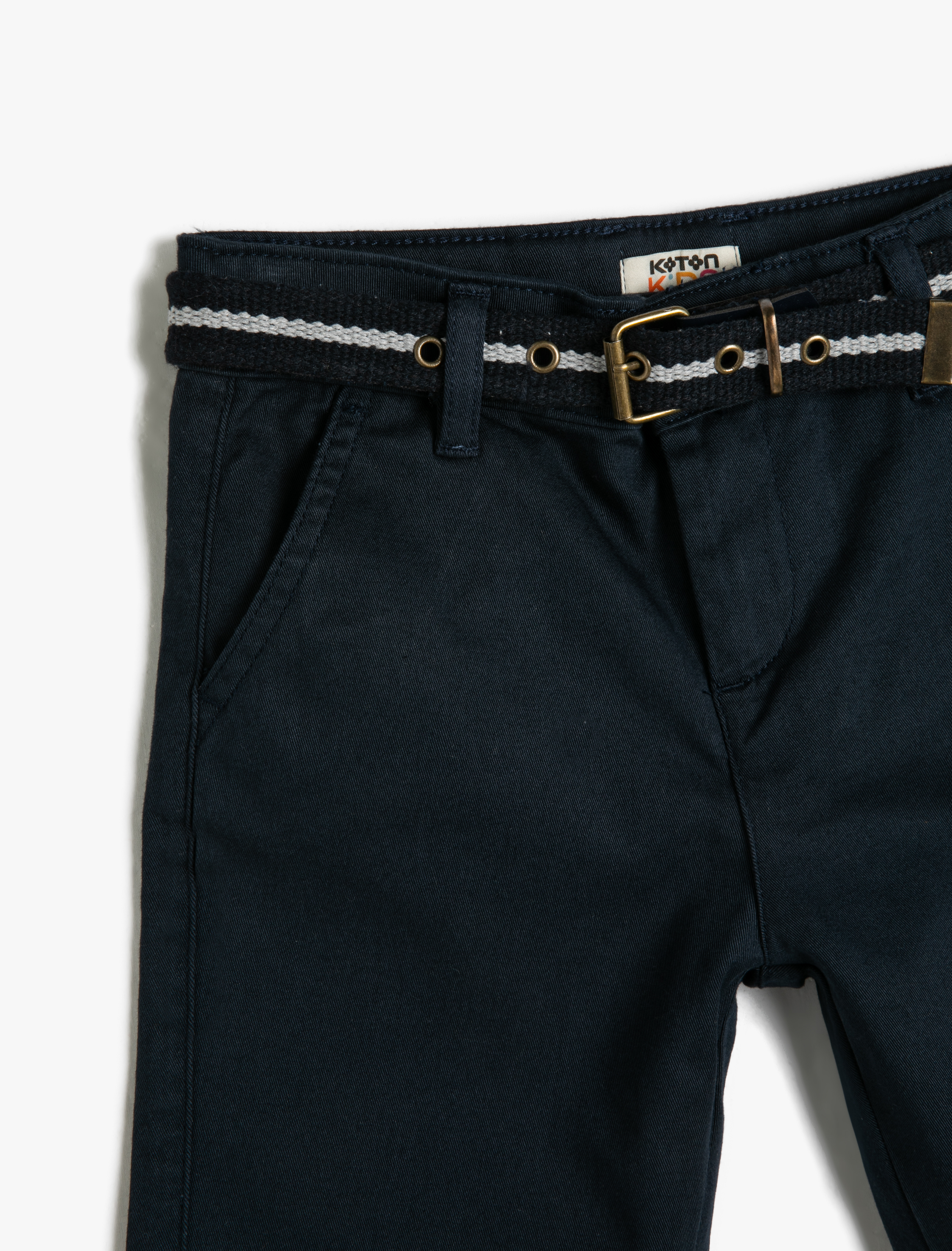  Erkek Çocuk Basic Bermuda Şort Kemer Detaylı Cepli Pamuklu Beli Ayarlanabilir Lastikli