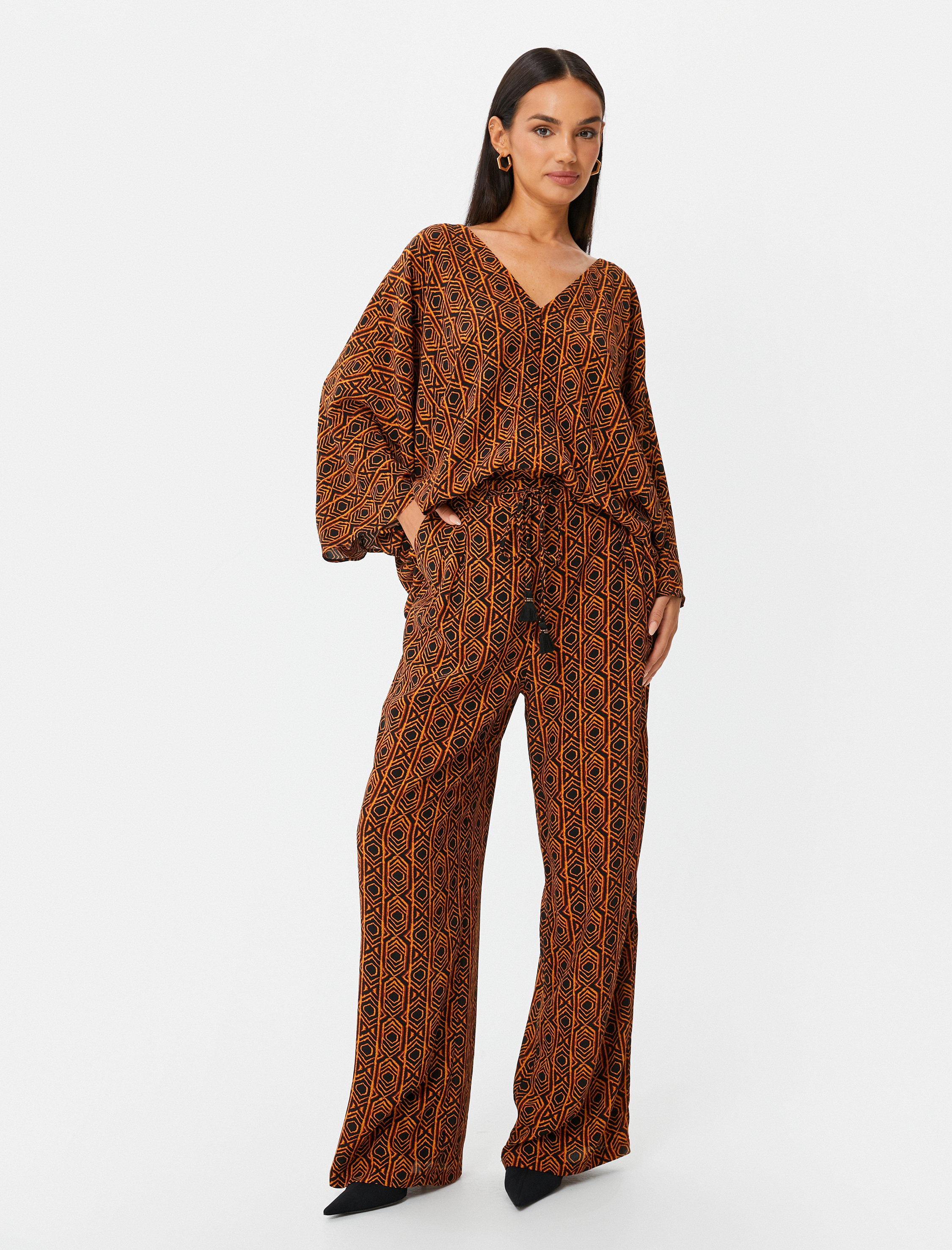 Bol Paça Pantolon Bağcıklı Yüksek Bel Püsküllü