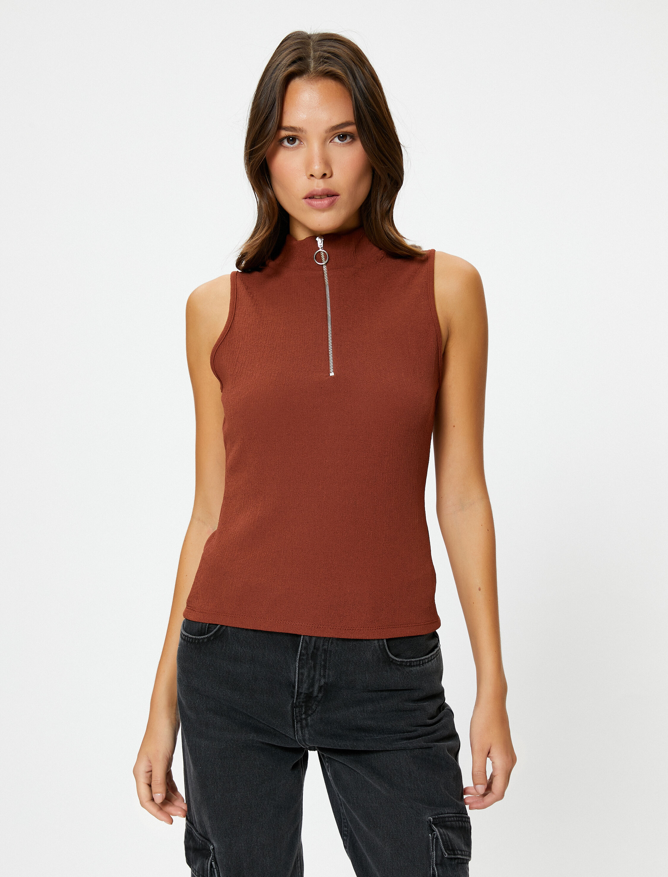   Yarım Fermuarlı Atlet Hafif Dik Yaka Slim Fit