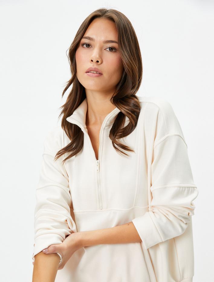  Pijama Üstü Yarım Fermuarlı Dik Yaka Kanguru Cepli