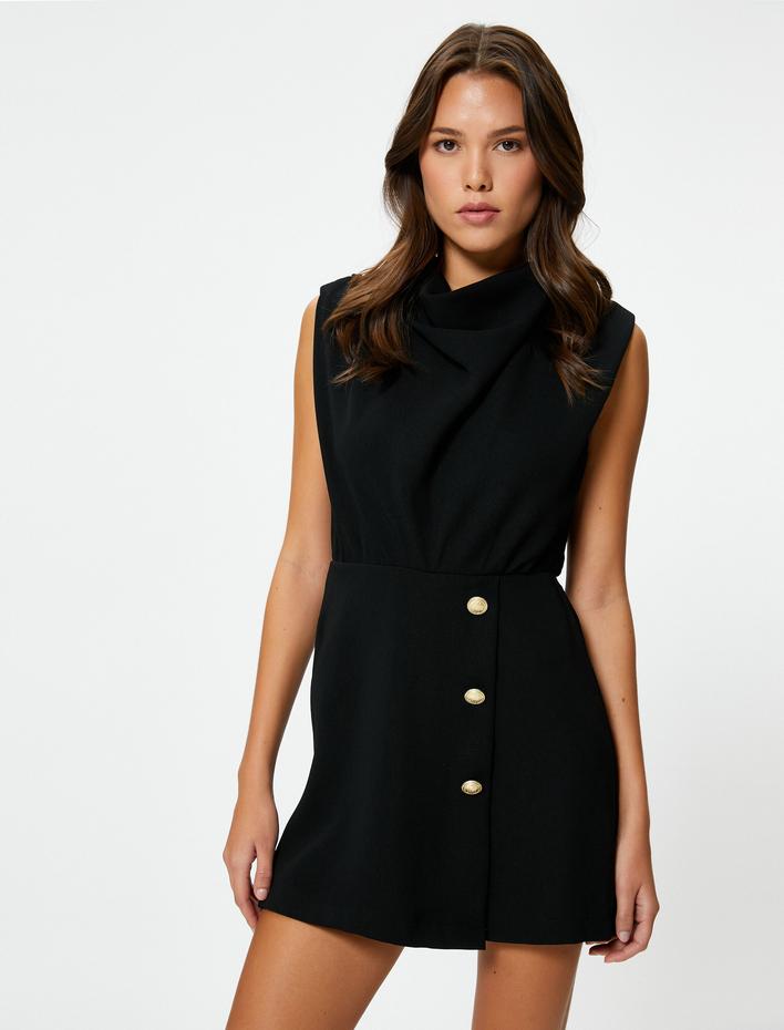  Şort Tulum Drape Yaka Düğme Detaylı