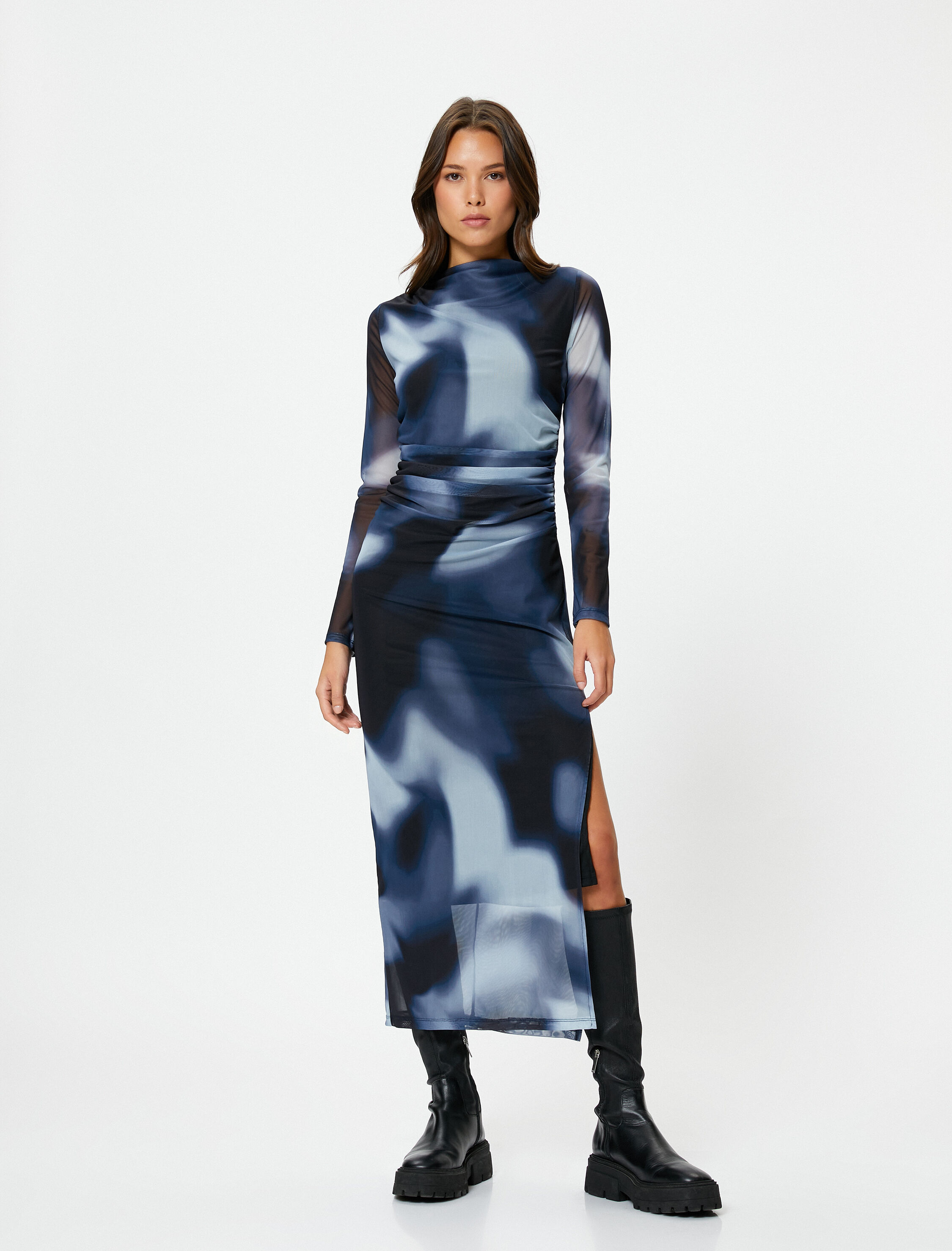   Tül Elbise Batik Desenli Drape Detaylı Uzun Kollu Astarlı Dar Kalıp