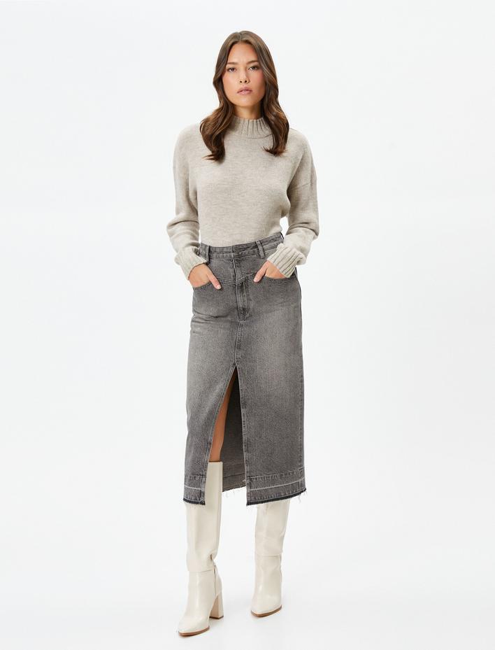  Koton X Şahika Ercümen - Simli Yarım Balıkçı Yaka Kazak