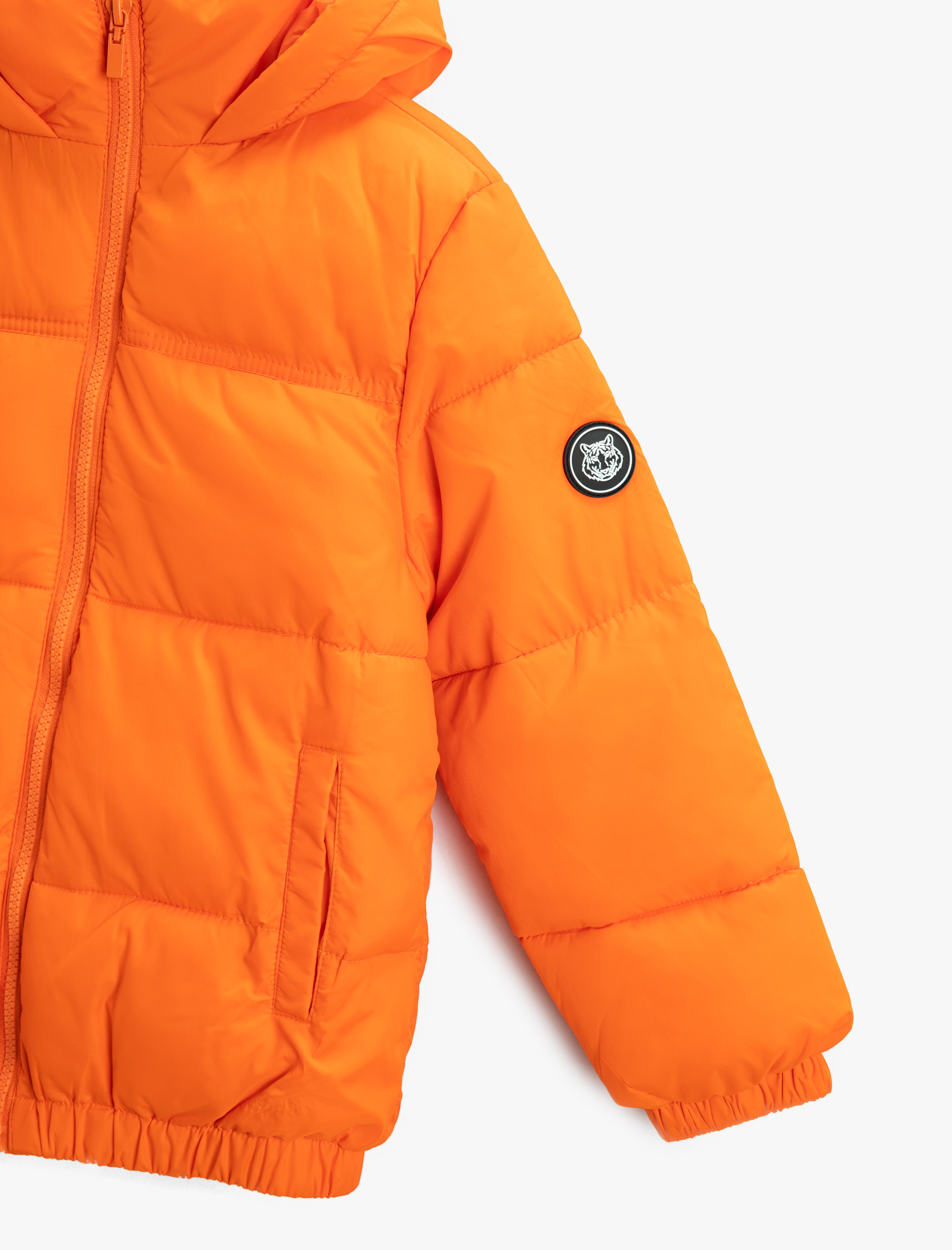  Erkek Çocuk Uzun Şişme Mont Peluş Astarlı